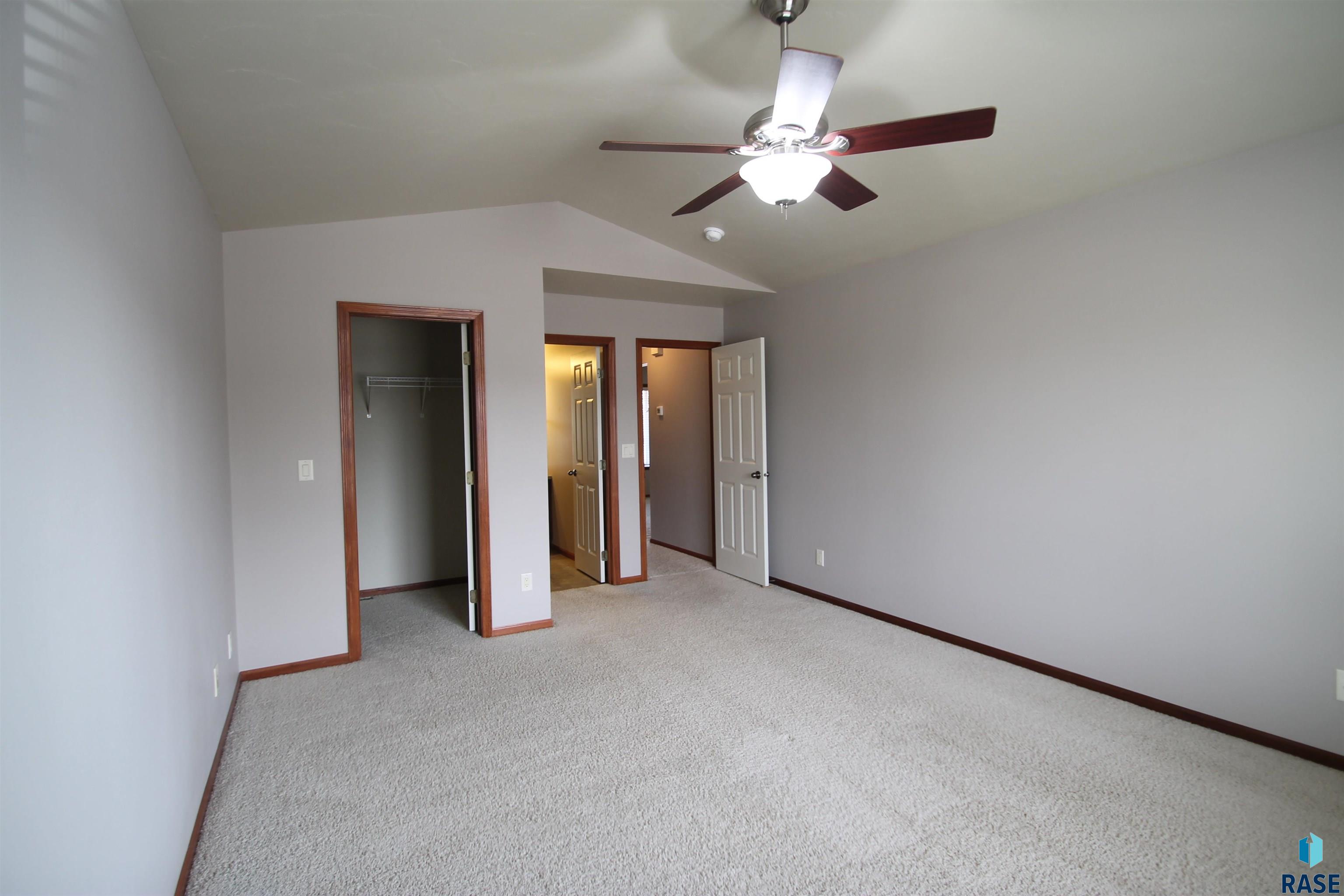 5300 S Baneberry Ave Avenue, Sioux Falls, South Dakota image 11