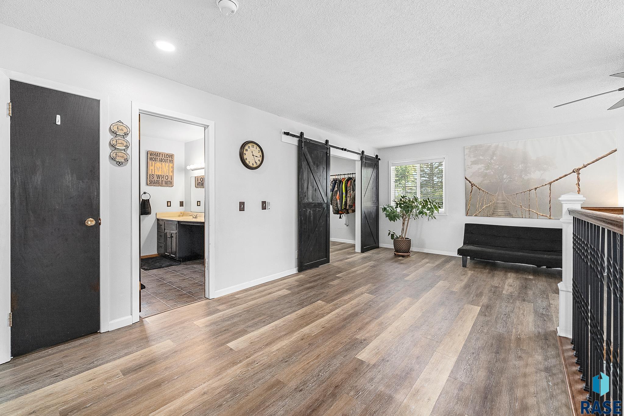 300 S Park Ave Avenue, Colton, South Dakota image 25
