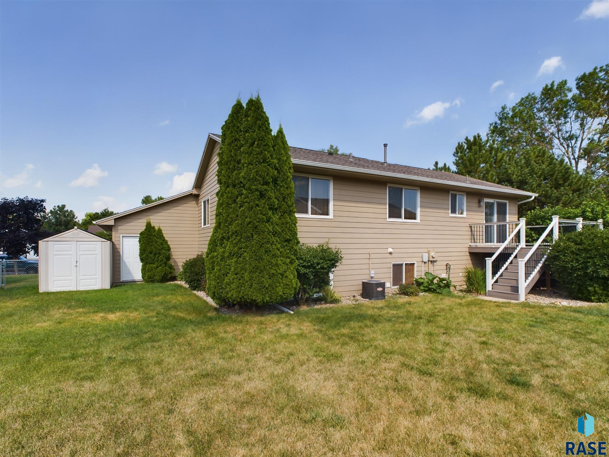 301 W Hackberry St Street, Brandon, New Jersey image 33