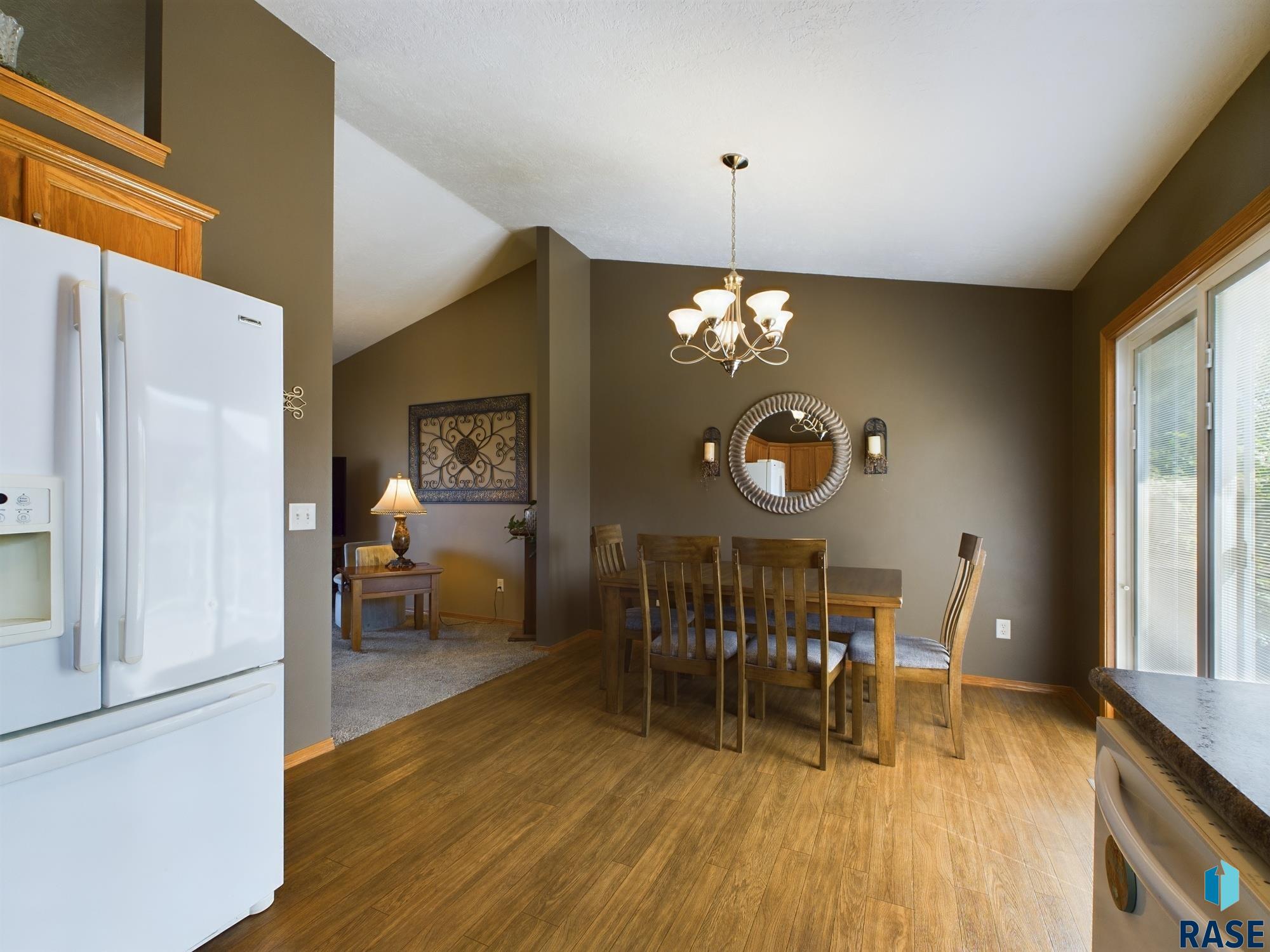 301 W Hackberry St Street, Brandon, New Jersey image 12