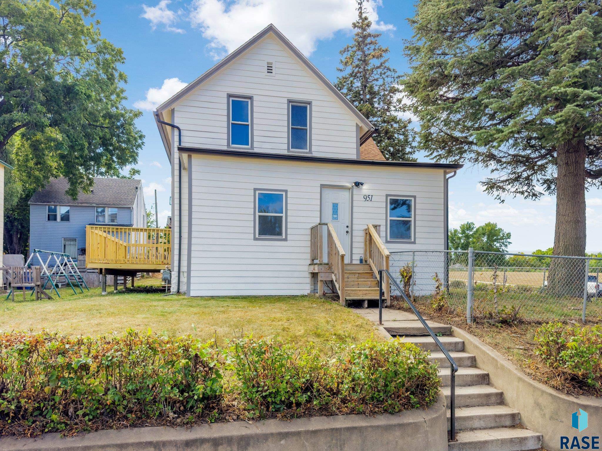 951 W 8th St Street, Sioux Falls, South Dakota image 18