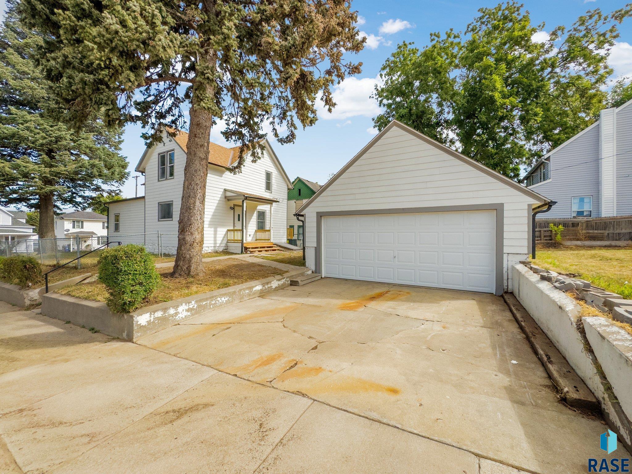 951 W 8th St Street, Sioux Falls, South Dakota image 21