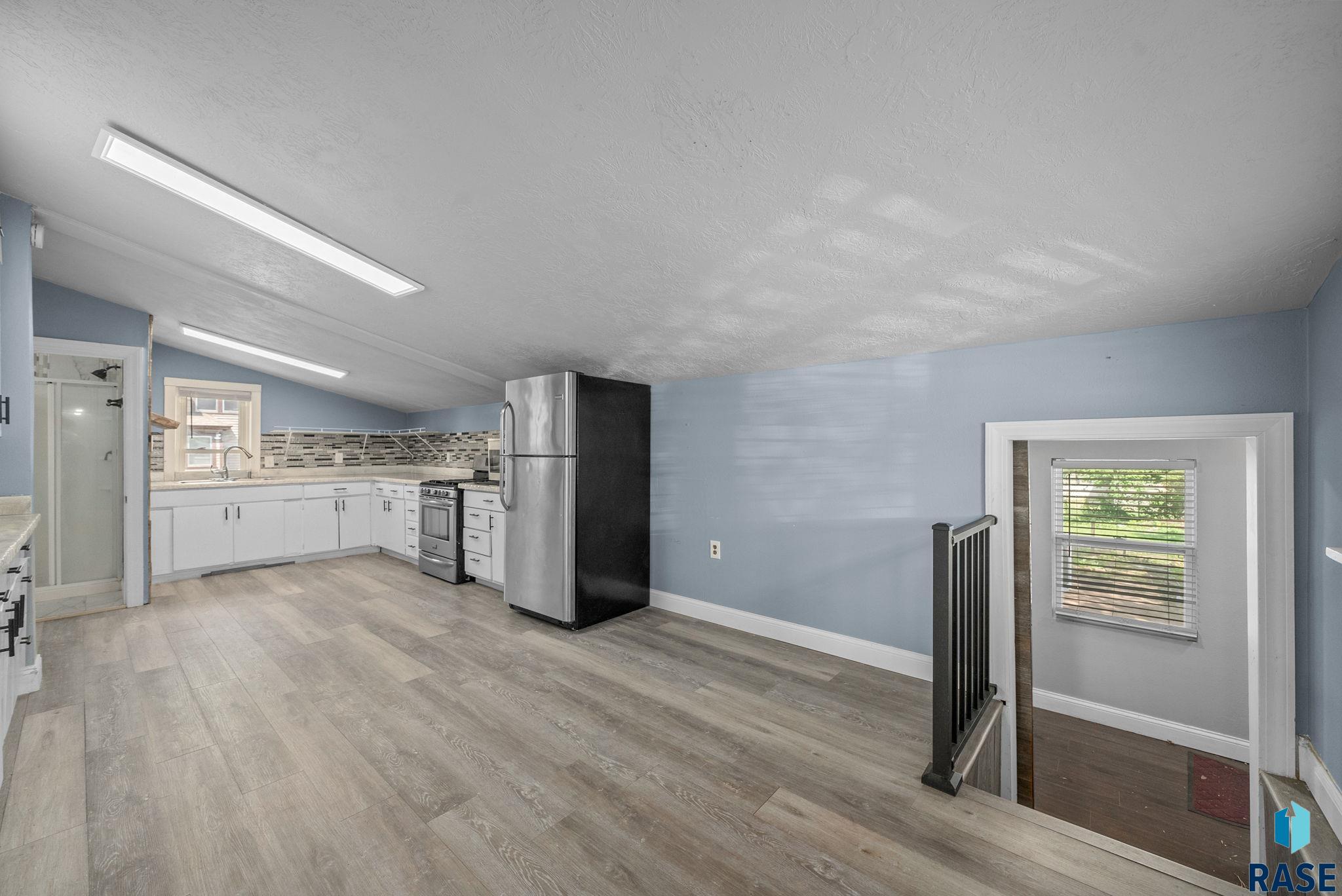 Sioux Falls, South Dakota 57105, United States, 2 Bedrooms Bedrooms, ,2 BathroomsBathrooms,Residential,Active,132928