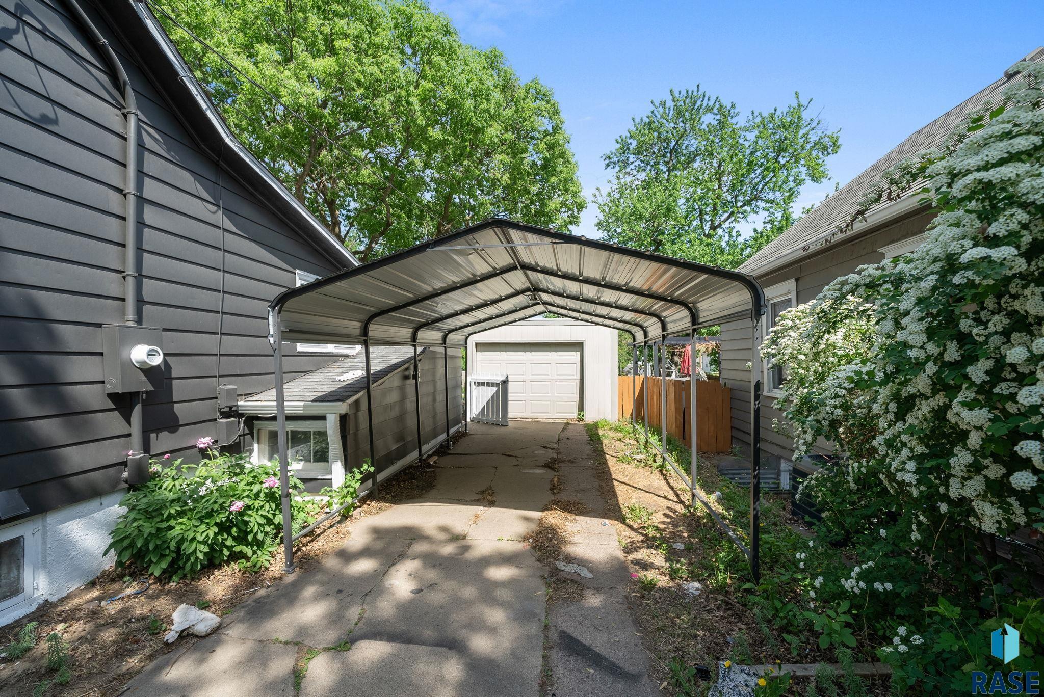 Sioux Falls, South Dakota 57105, United States, 2 Bedrooms Bedrooms, ,2 BathroomsBathrooms,Residential,Active,132928