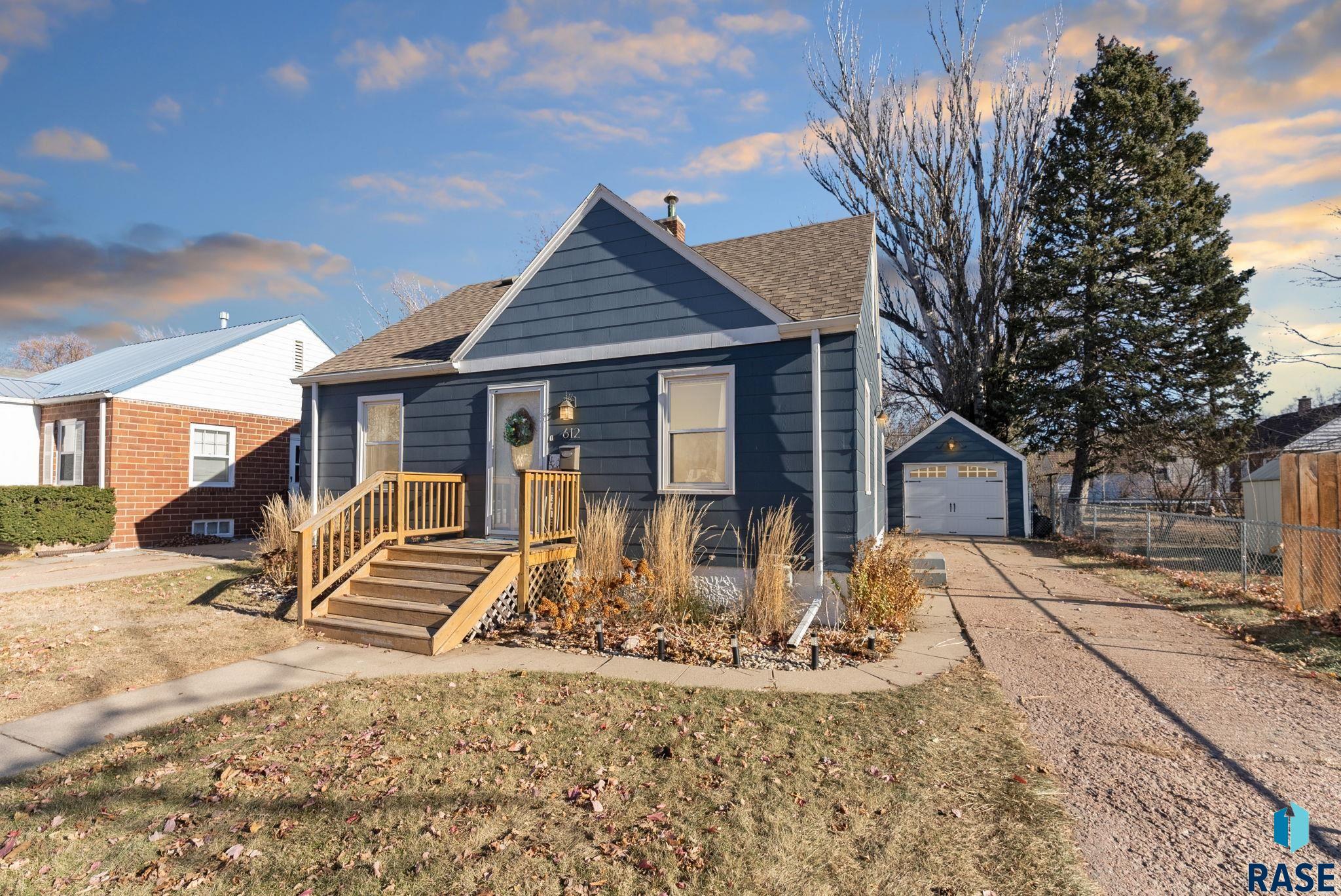 612 S Hawthorne Ave Avenue, Sioux Falls, South Dakota image 2