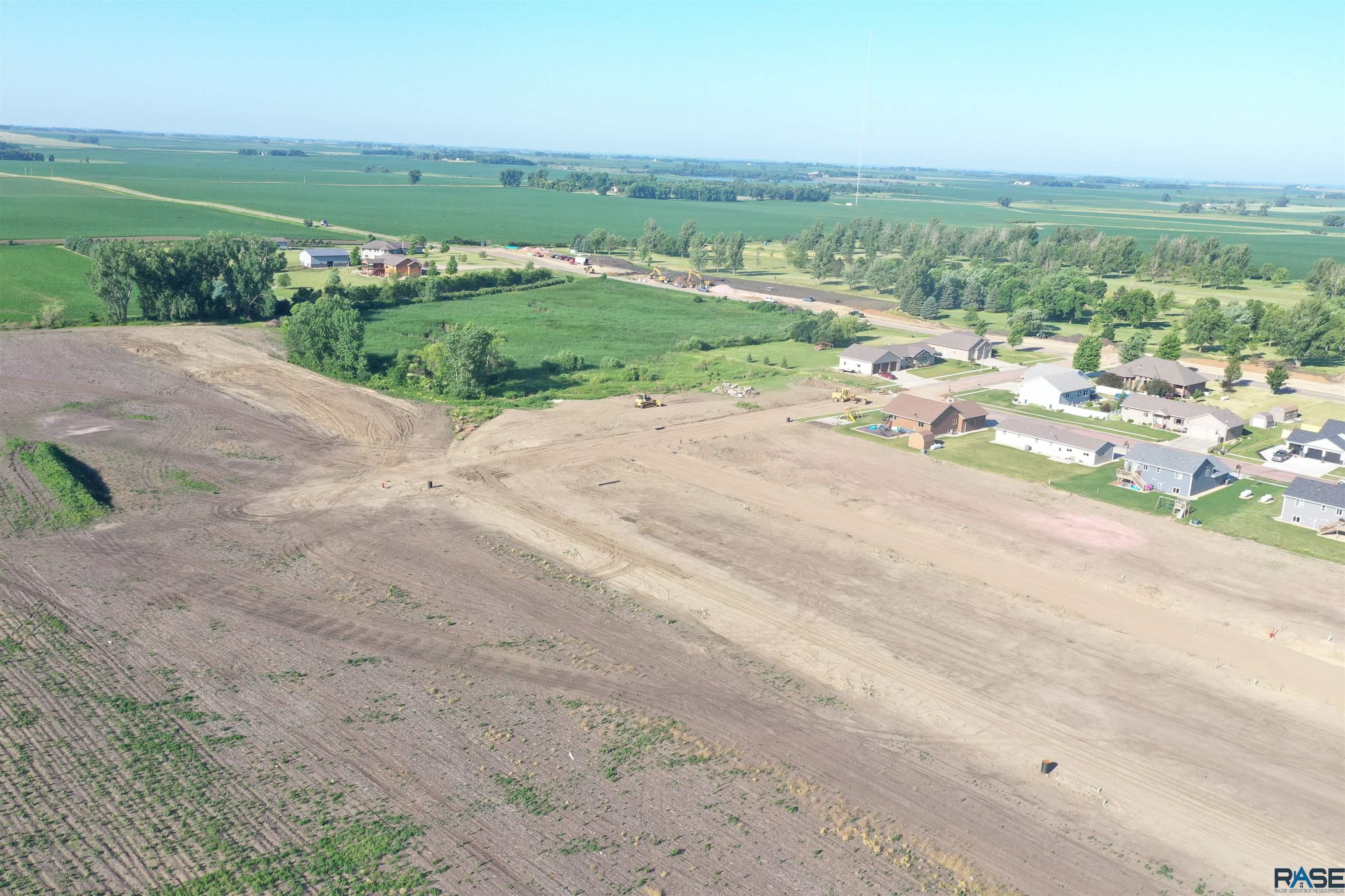 517 Fairway Dr Drive, Colman, South Dakota image 4
