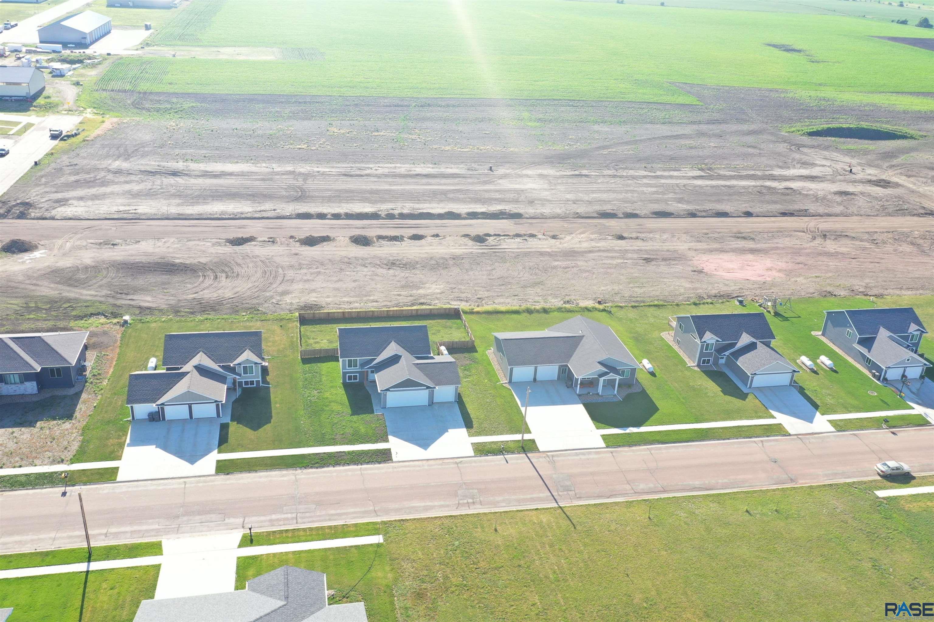 517 Fairway Dr Drive, Colman, South Dakota image 9