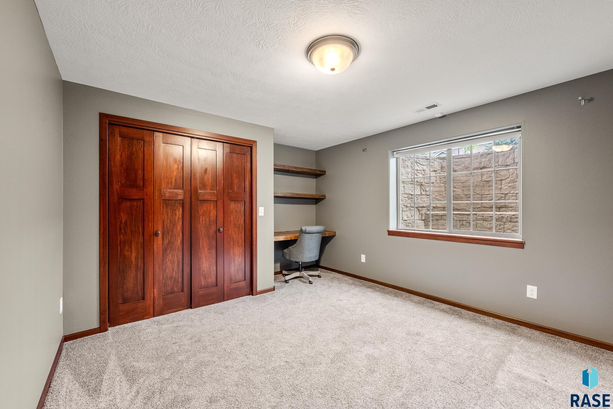 8104 S Ruger Ave Avenue, Sioux Falls, New Jersey image 27