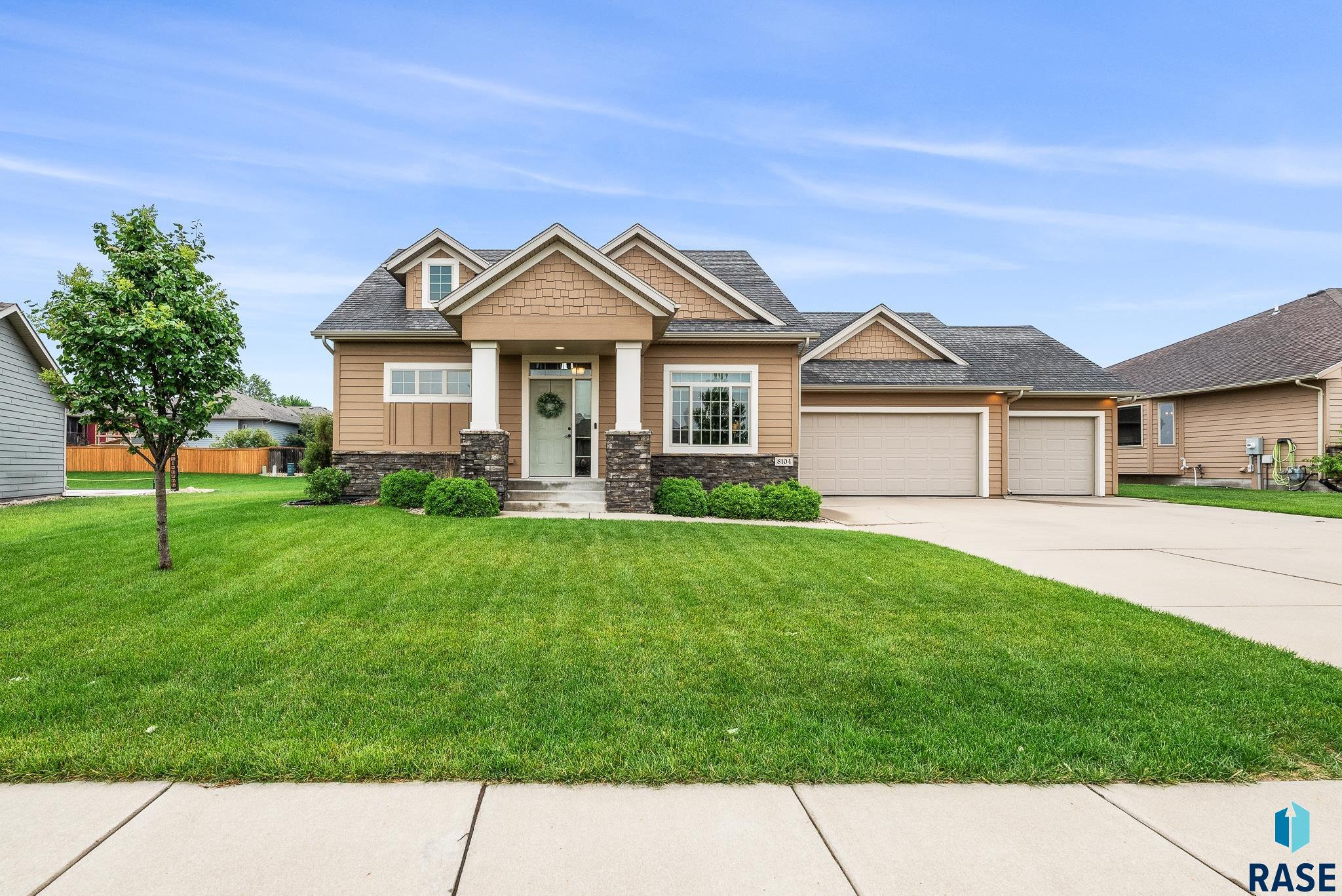 8104 S Ruger Ave Avenue, Sioux Falls, New Jersey image 1