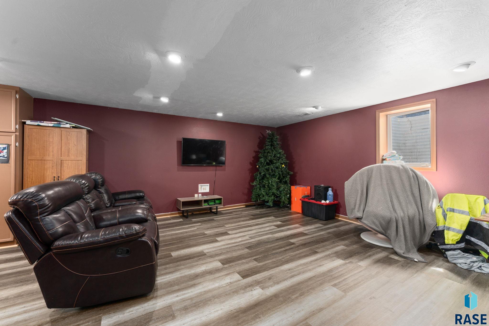 703 N Van Eps Ave Avenue, Sioux Falls, New Jersey image 38