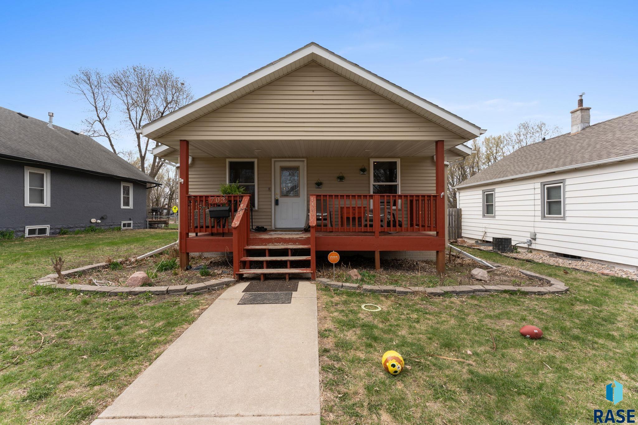 703 N Van Eps Ave Avenue, Sioux Falls, New Jersey image 1