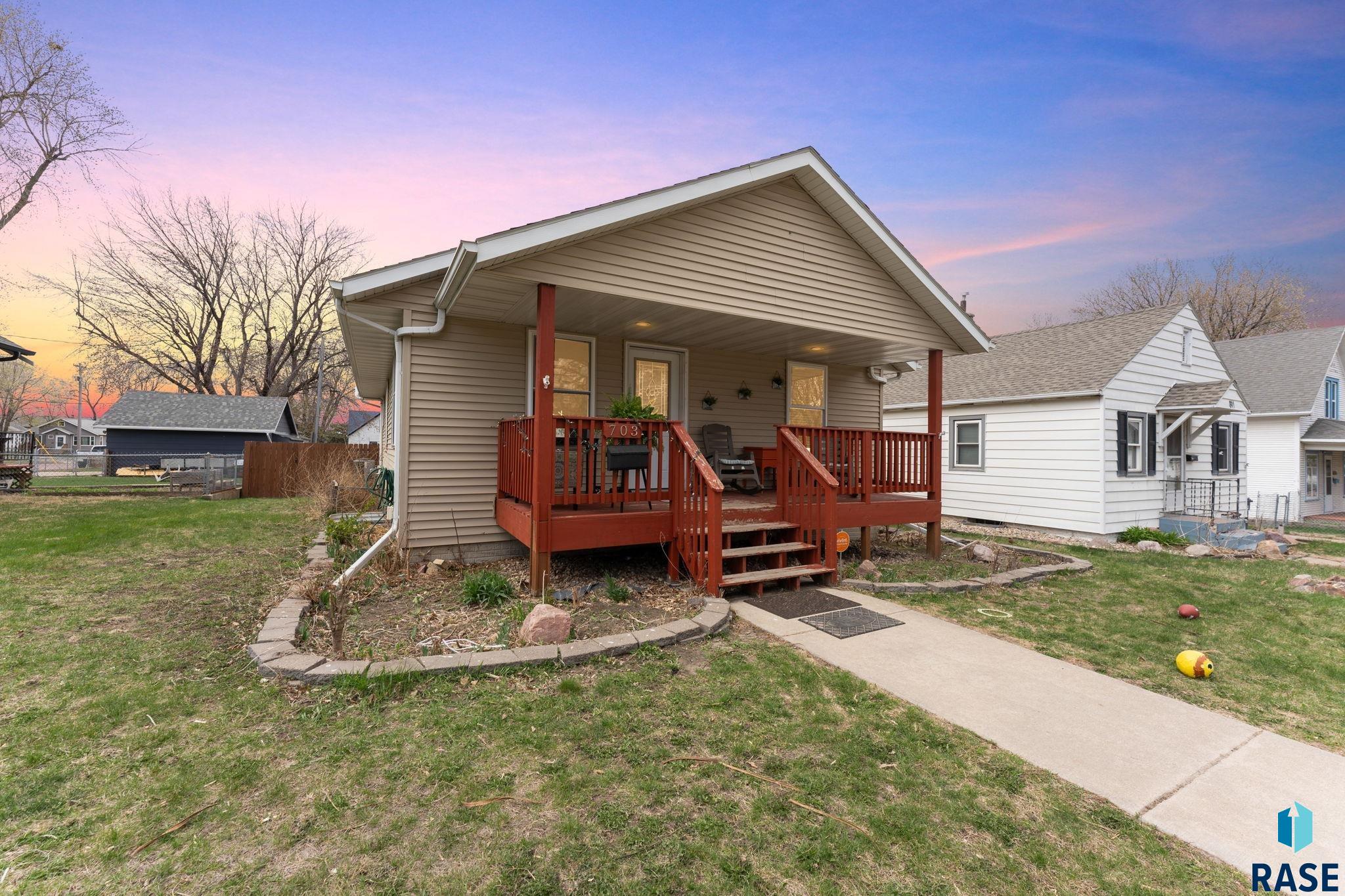 703 N Van Eps Ave Avenue, Sioux Falls, New Jersey image 2