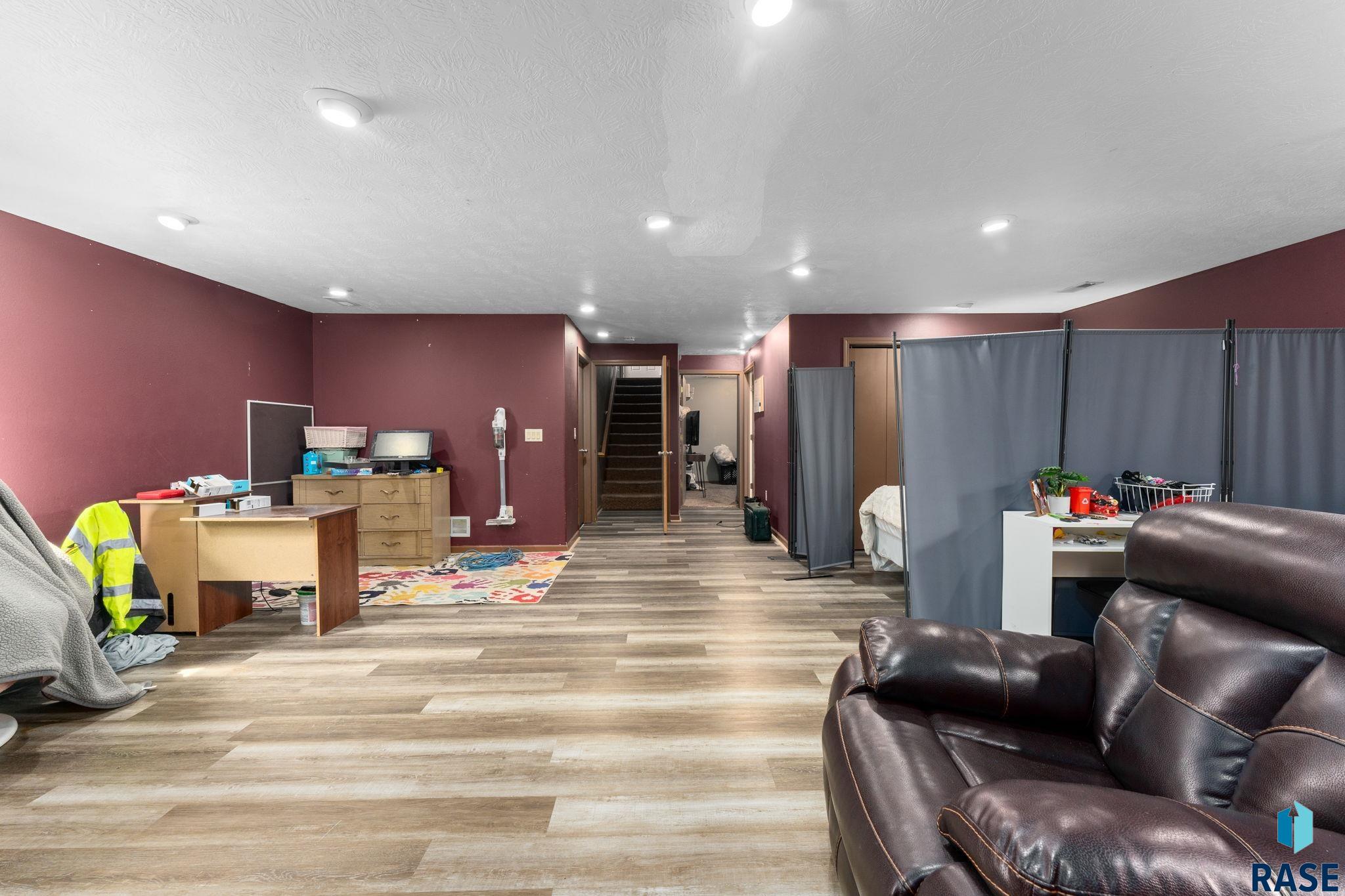 703 N Van Eps Ave Avenue, Sioux Falls, New Jersey image 37