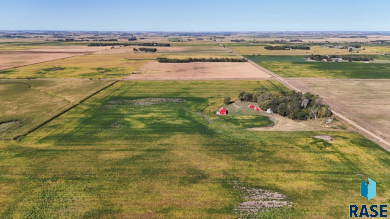 303rd St Street, Beresford, South Dakota image 3