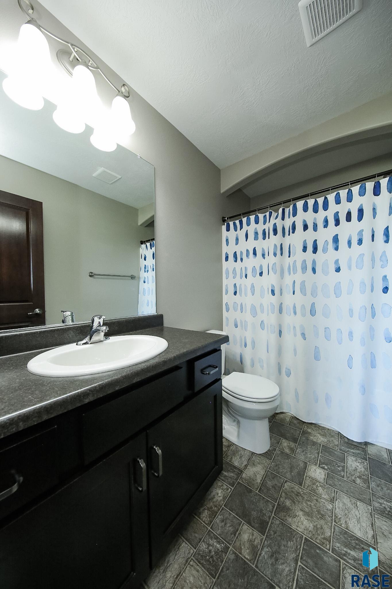 323 Thelma Ave Avenue, Harrisburg, New Jersey image 17