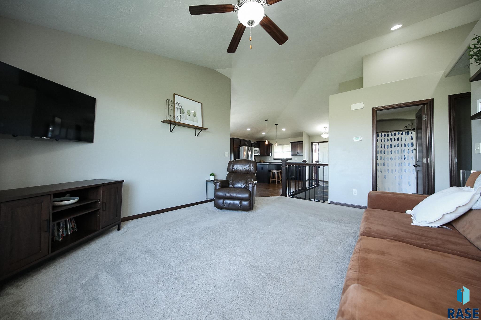 323 Thelma Ave Avenue, Harrisburg, New Jersey image 18