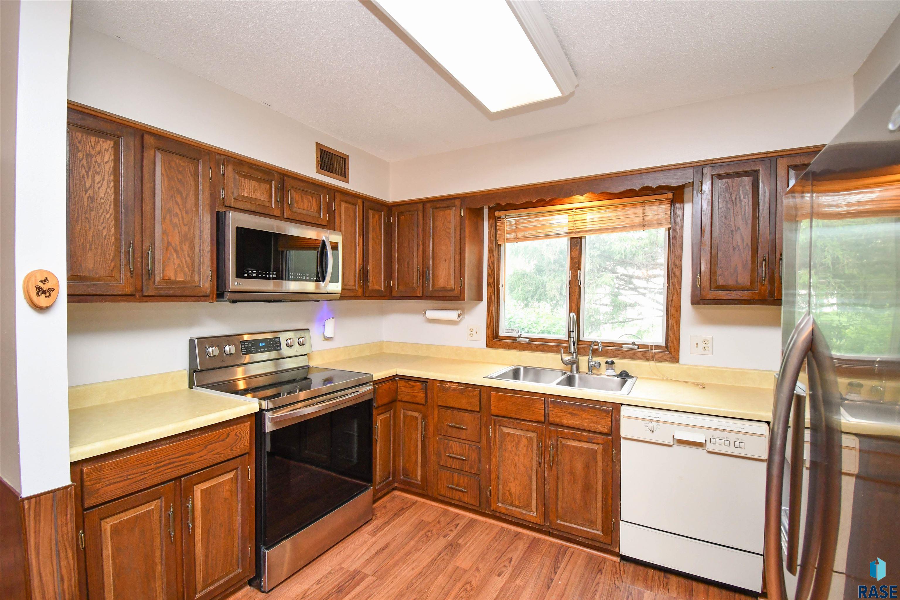 1205 W 37th St Street, Sioux Falls, New Jersey image 7