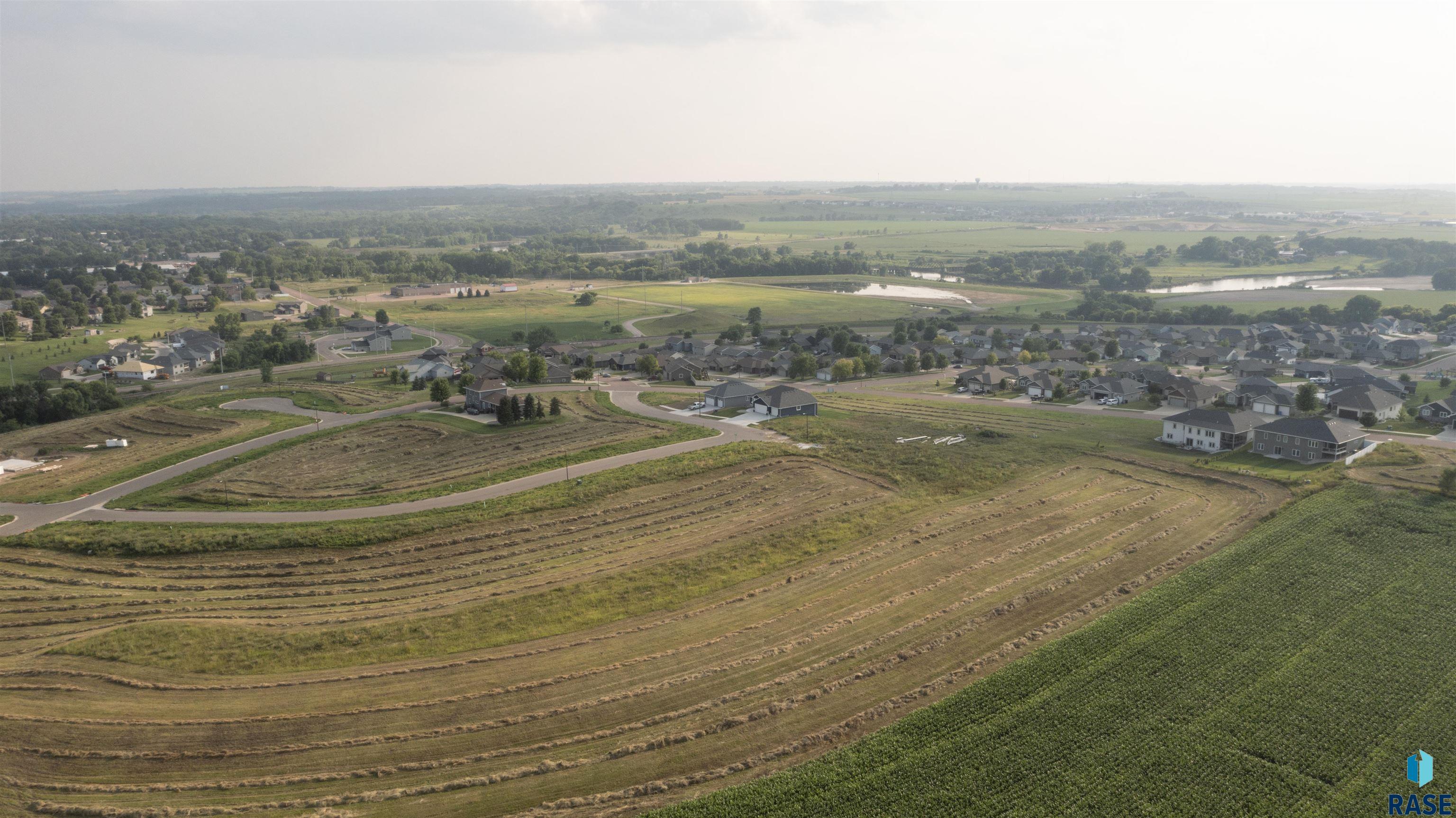 801 N Ruby Cir Circle, Brandon, South Dakota image 14
