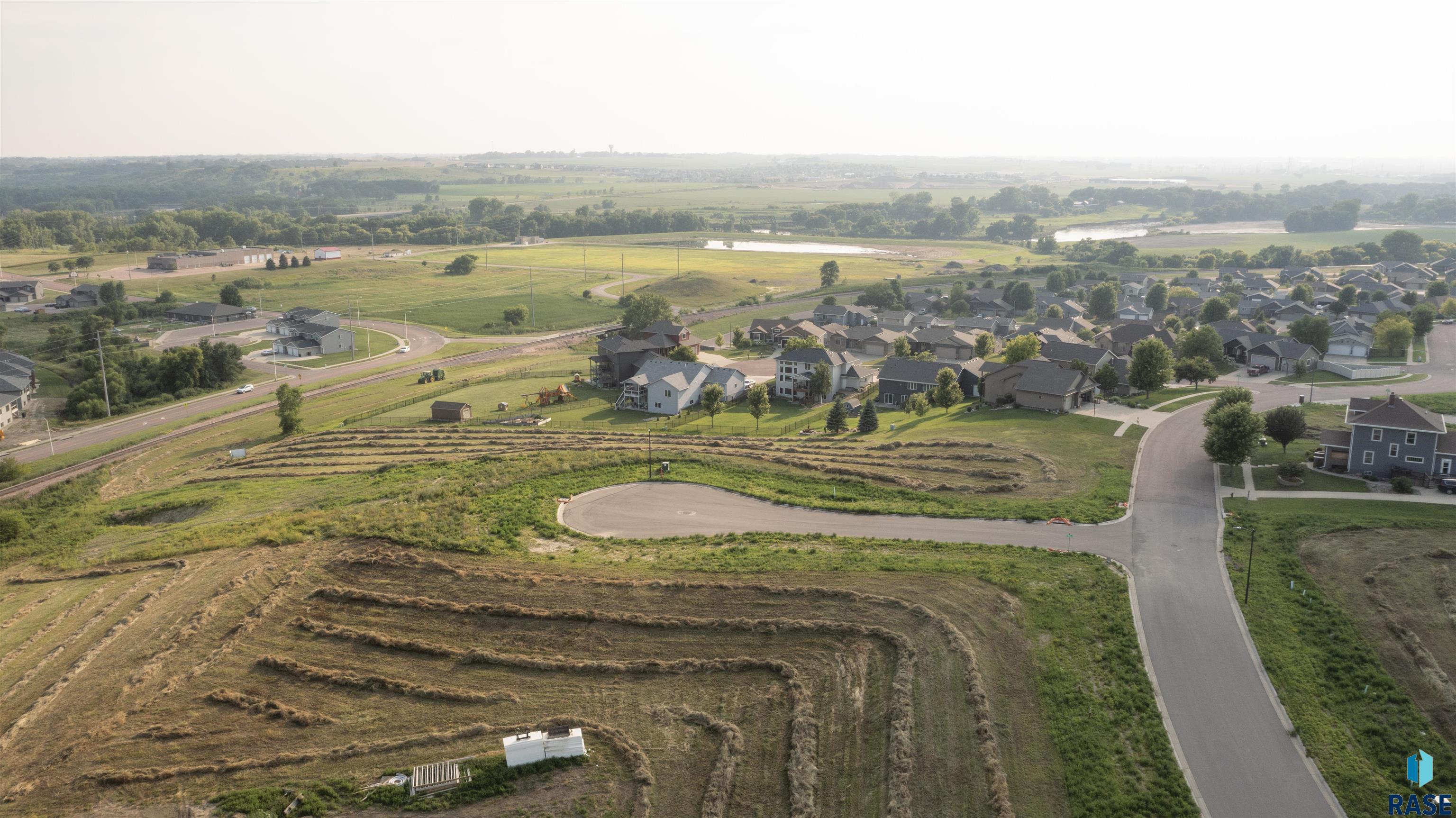 801 N Ruby Cir Circle, Brandon, South Dakota image 21