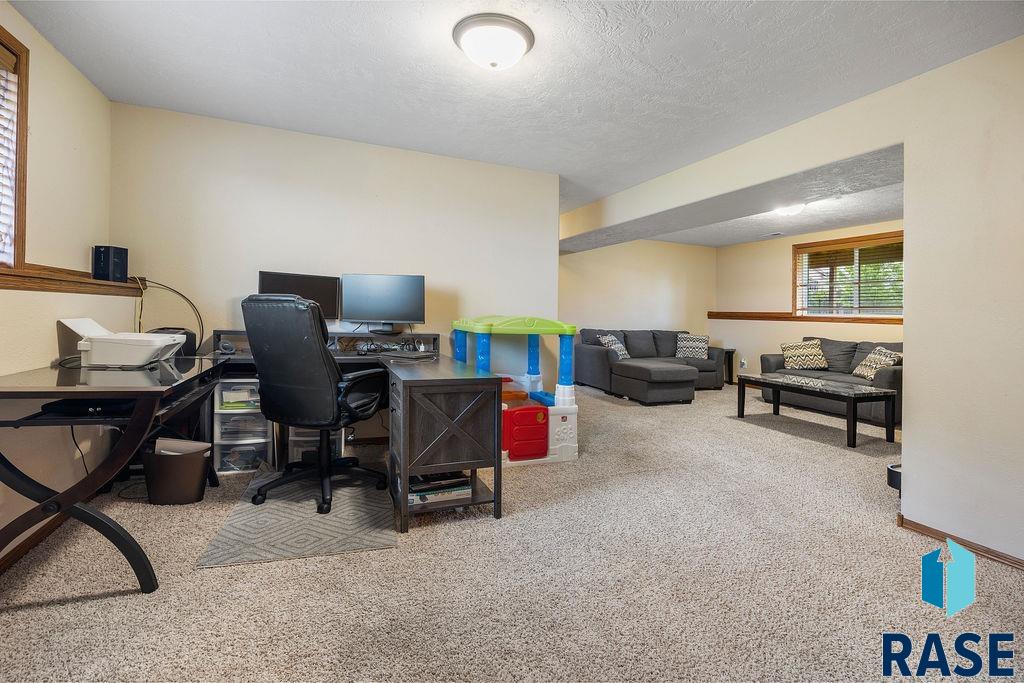 4004 S Klein Ave Avenue, Sioux Falls, New Jersey image 16