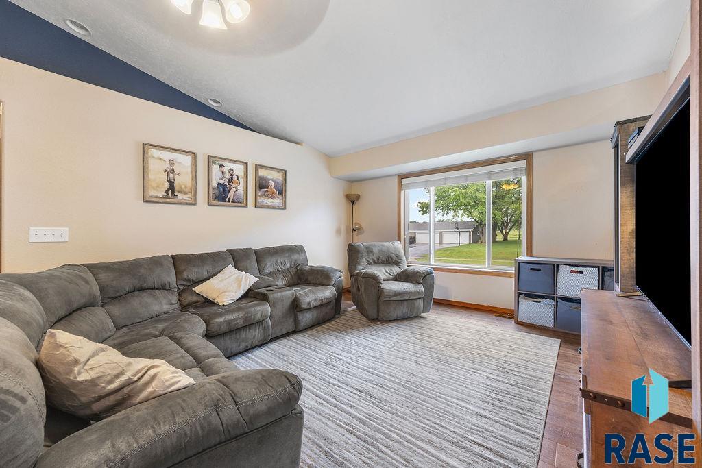 4004 S Klein Ave Avenue, Sioux Falls, New Jersey image 7
