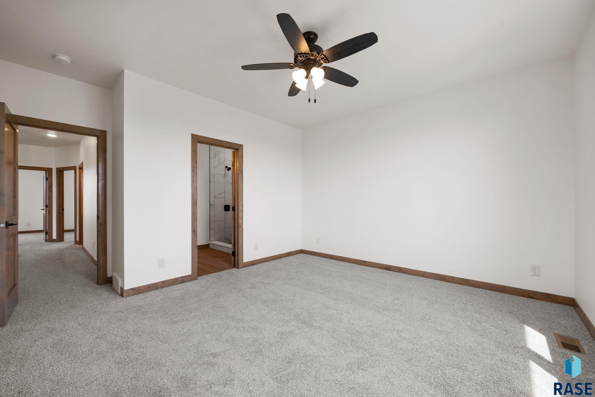 6605 E Fieldview St Street, Sioux Falls, New Jersey image 28
