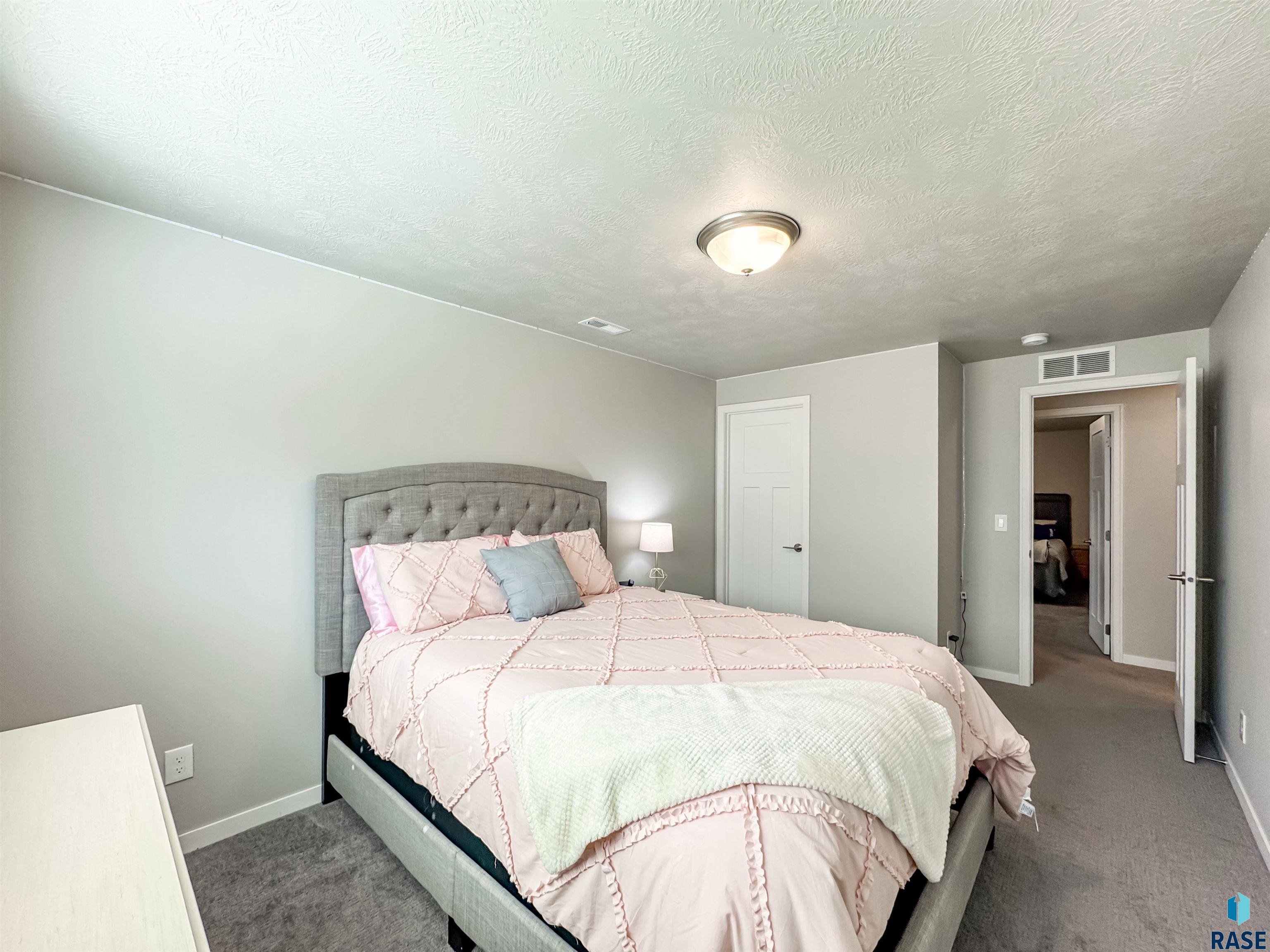 9017 W 24th St Street, Sioux Falls, New Jersey image 32