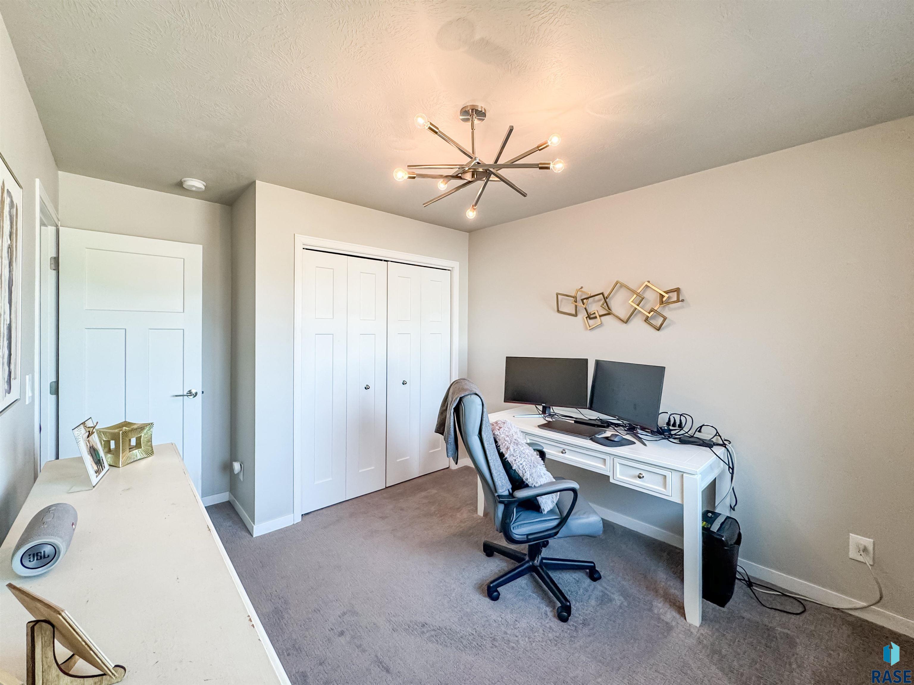 9017 W 24th St Street, Sioux Falls, New Jersey image 24
