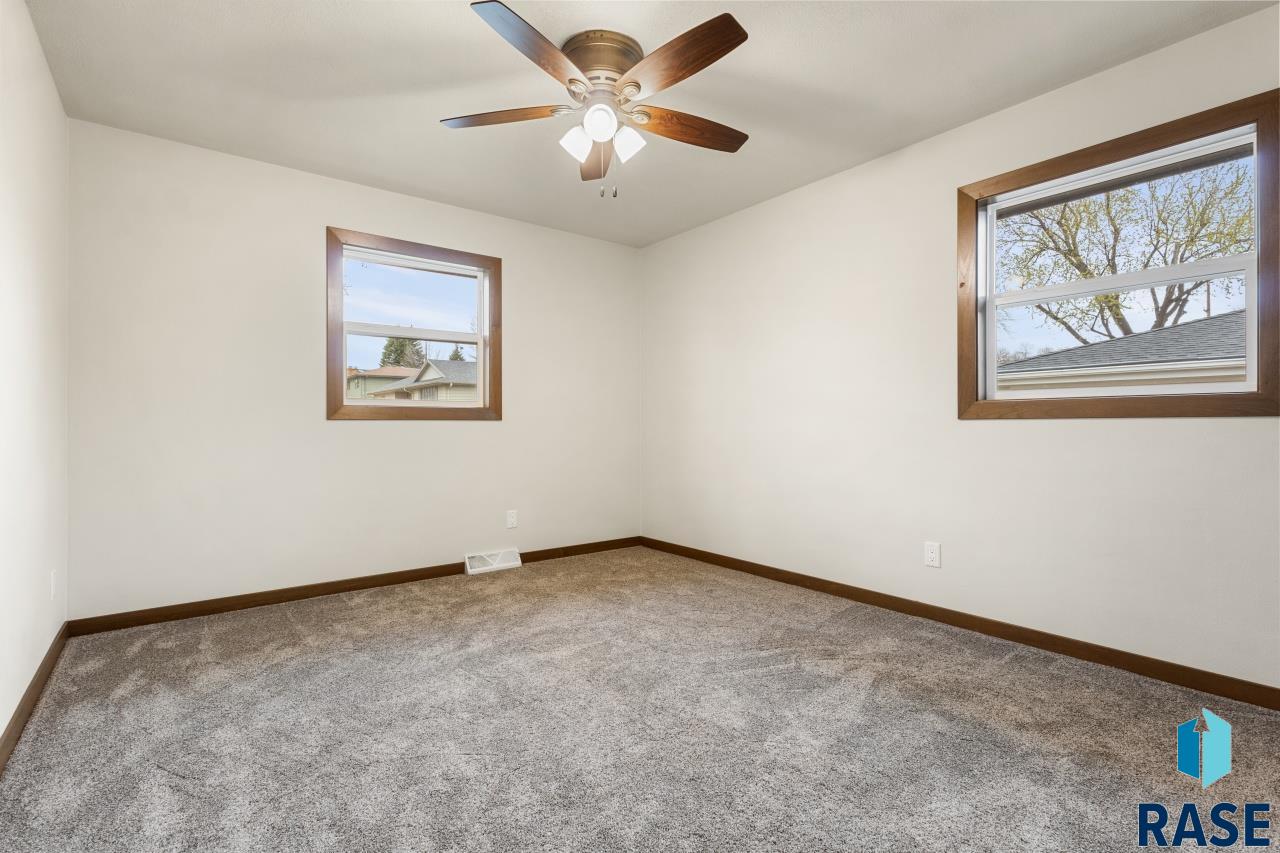 2700 S Lincoln Ave Avenue, Sioux Falls, New Jersey image 8