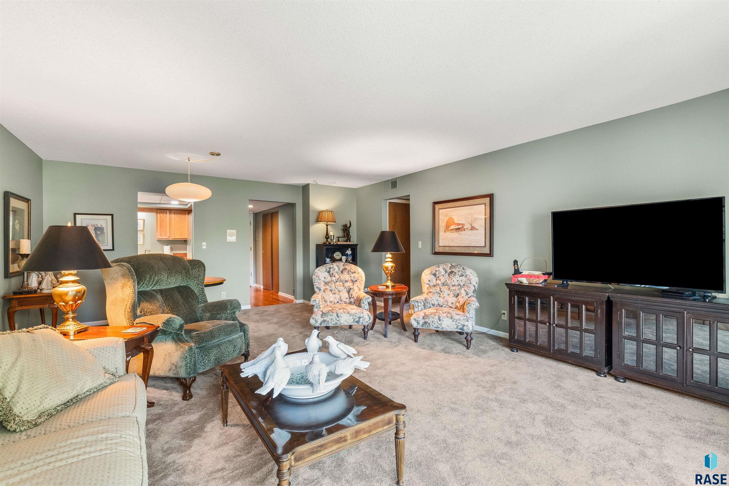2501 S Kiwanis Ave Avenue #301, Sioux Falls, New Jersey image 8