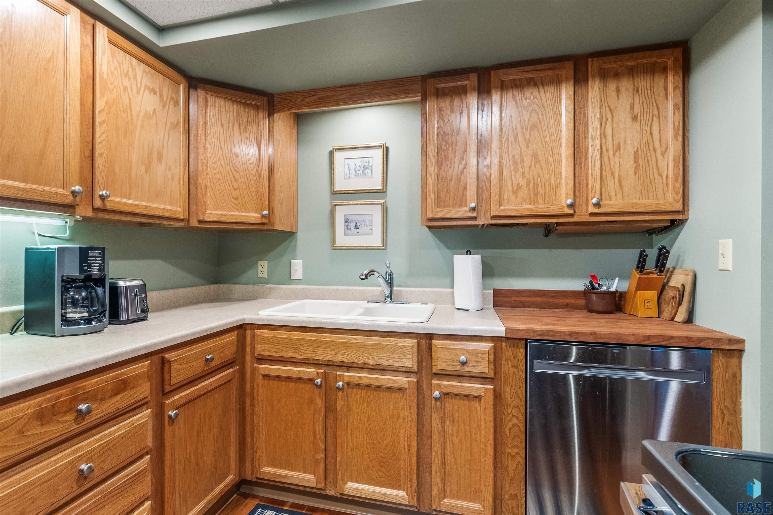 2501 S Kiwanis Ave Avenue #301, Sioux Falls, New Jersey image 13