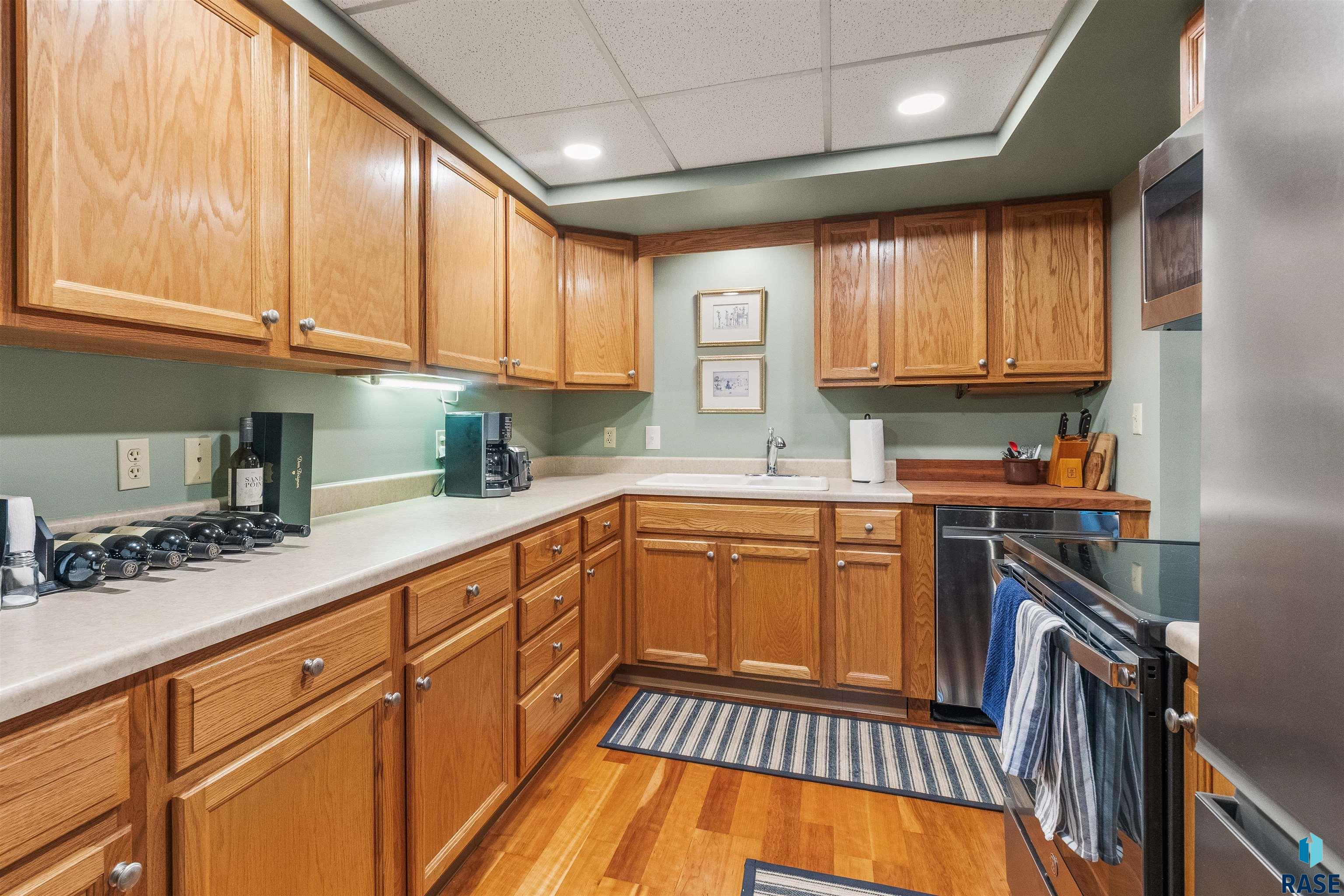2501 S Kiwanis Ave Avenue #301, Sioux Falls, New Jersey image 12