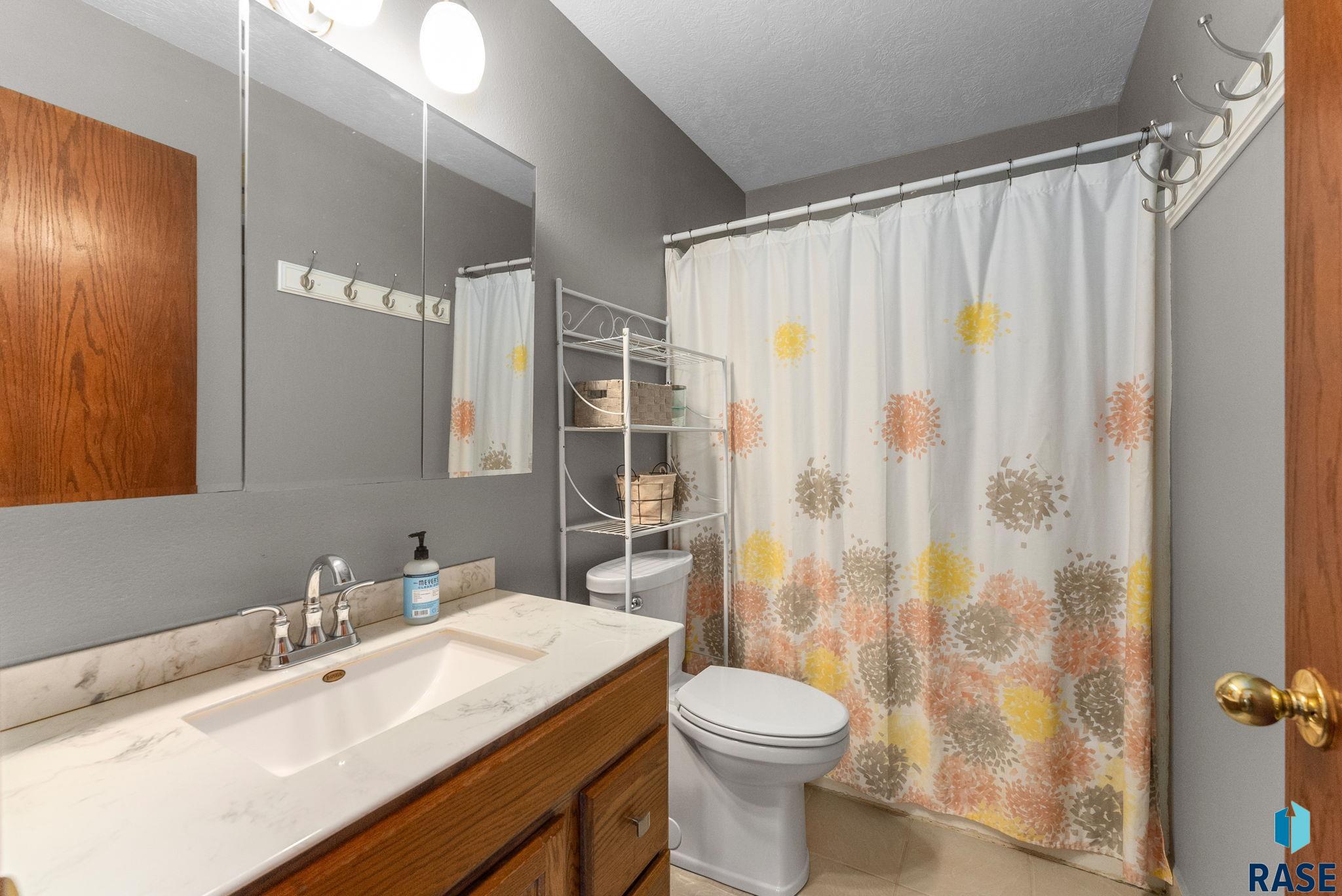 7804 W Alexandra St Street, Sioux Falls, New Jersey image 9
