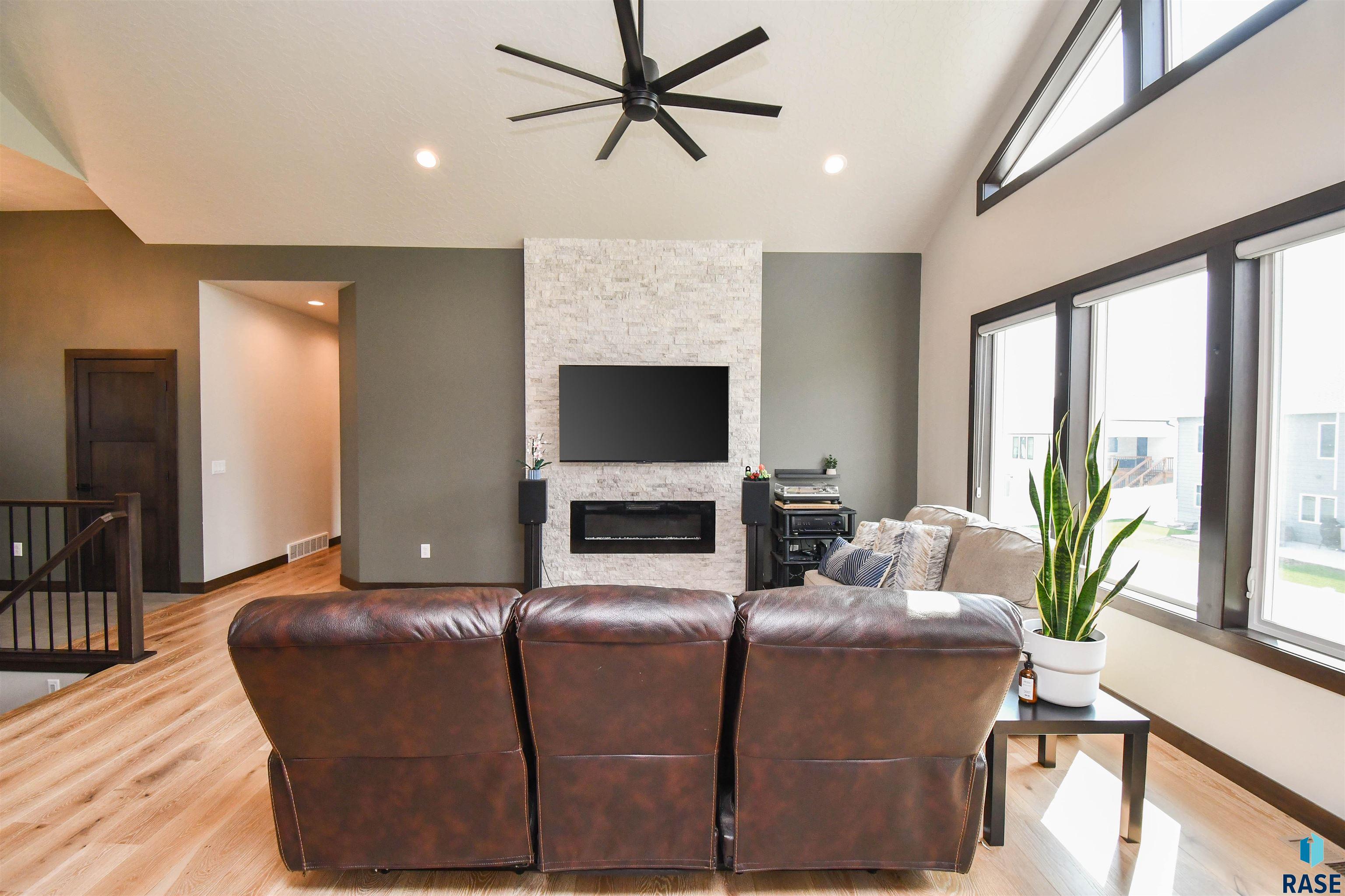 4204 N Interlachen Trl Trail, Sioux Falls, New Jersey image 19