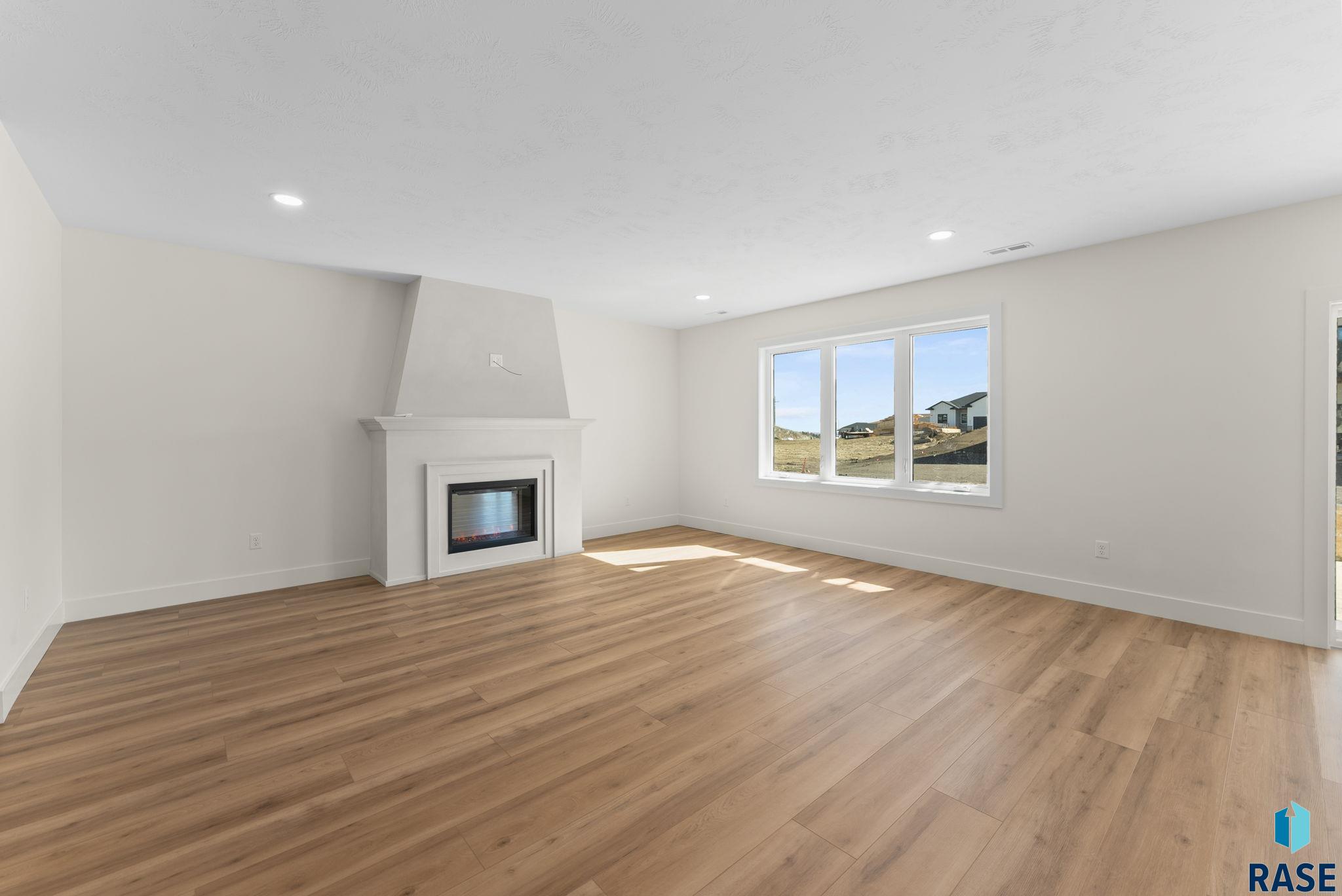 8313 E Sheridan Cir Circle, Sioux Falls, South Dakota image 23