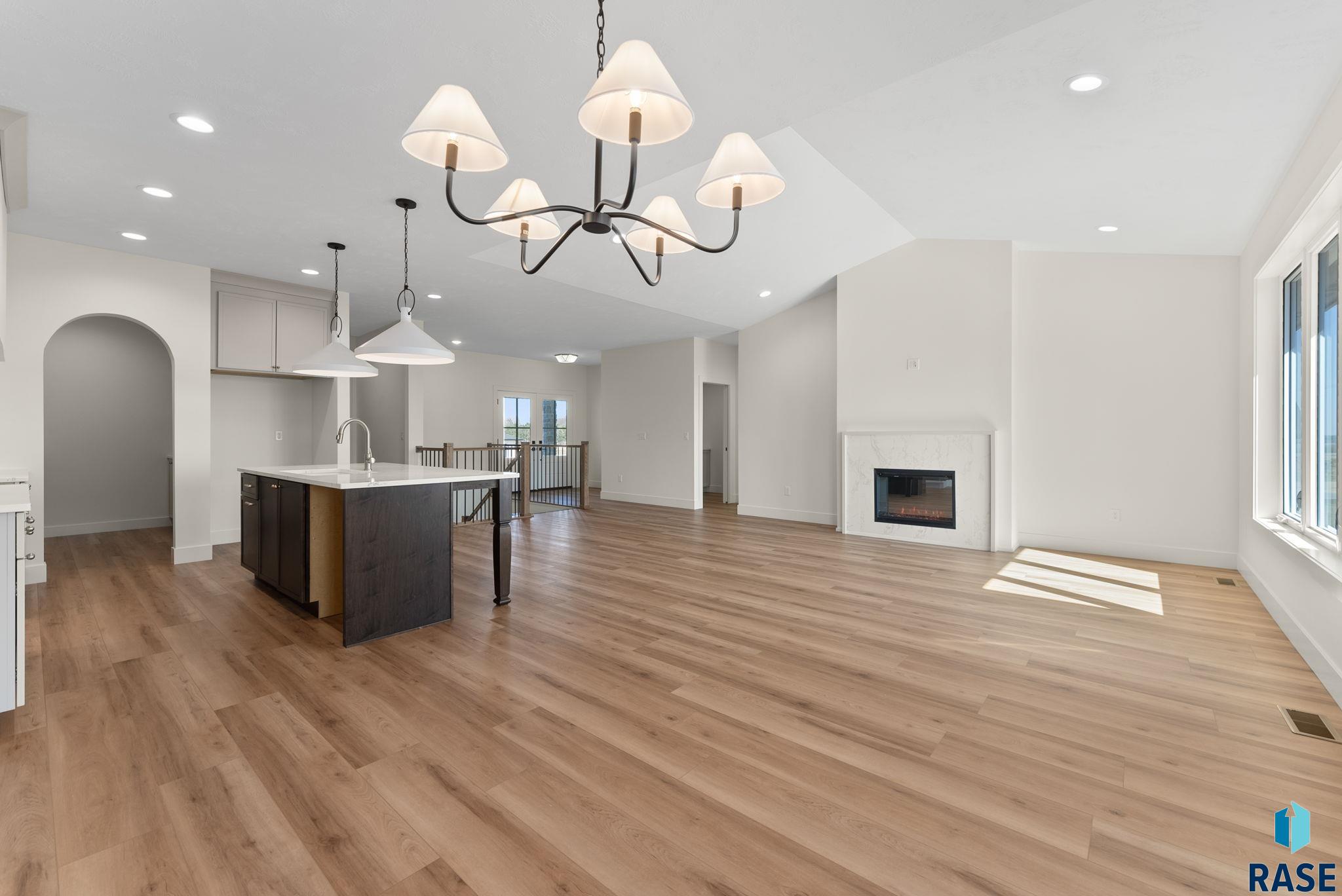 8313 E Sheridan Cir Circle, Sioux Falls, South Dakota image 9