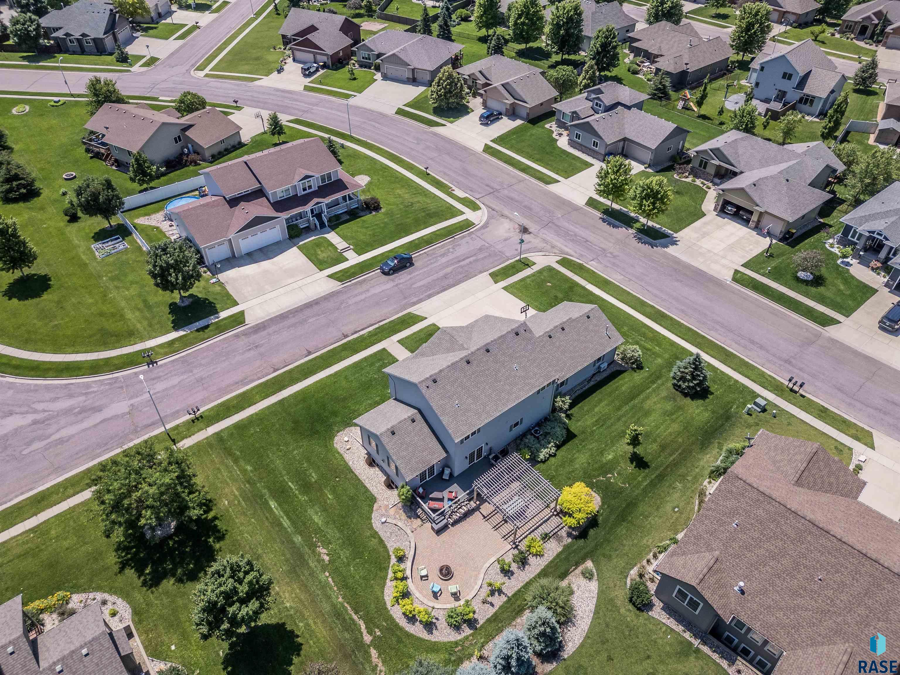 8009 S Red Hill Cir Circle, Sioux Falls, South Dakota image 45