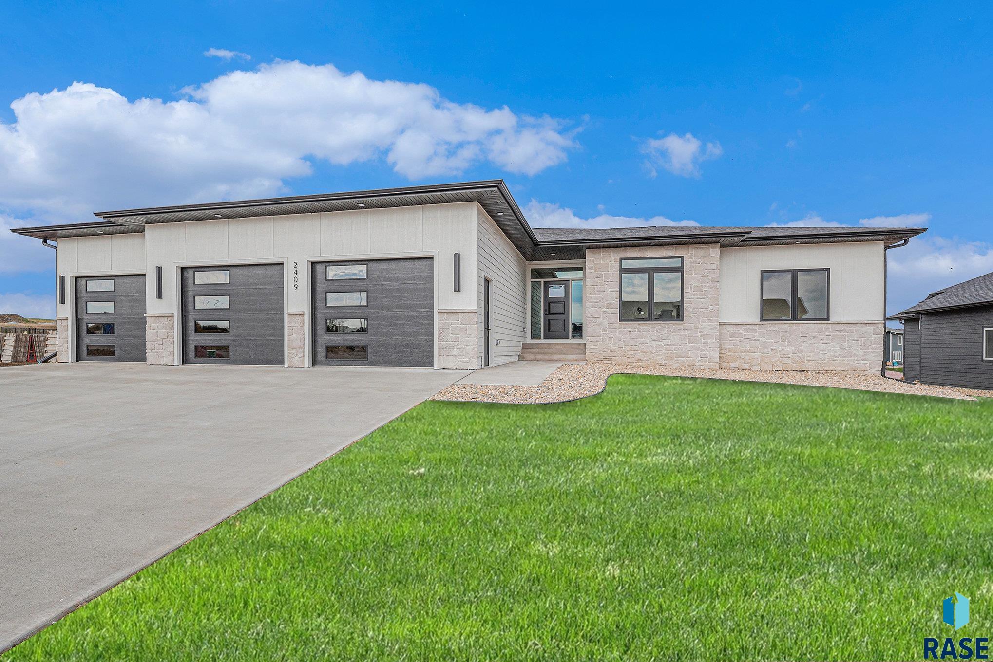 2900 S Faith Ave Avenue, Sioux Falls, New Jersey image 2