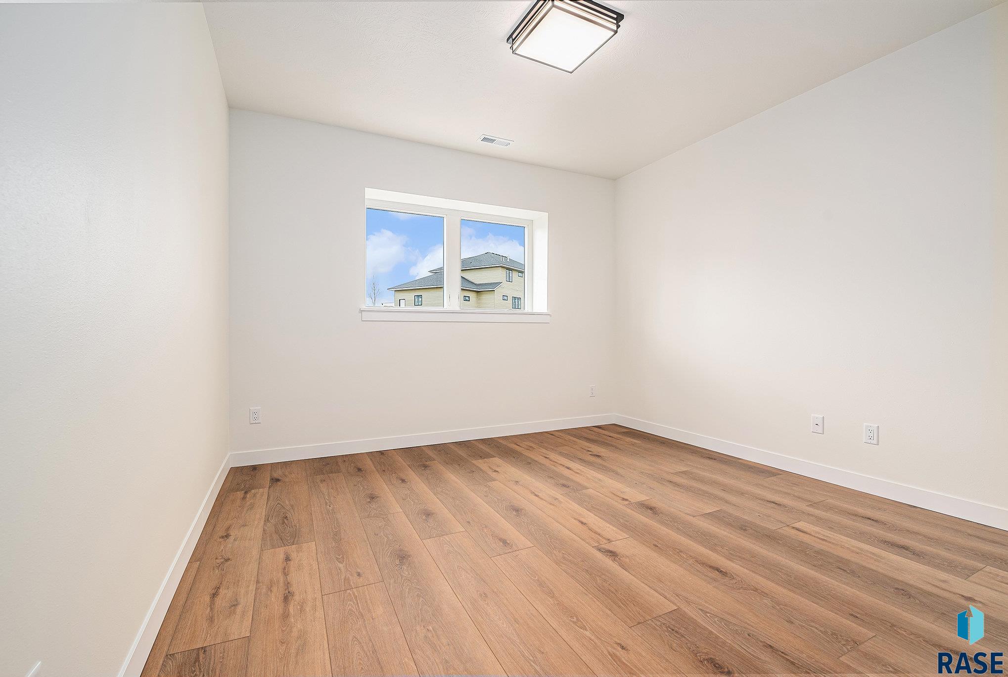 2900 S Faith Ave Avenue, Sioux Falls, New Jersey image 31