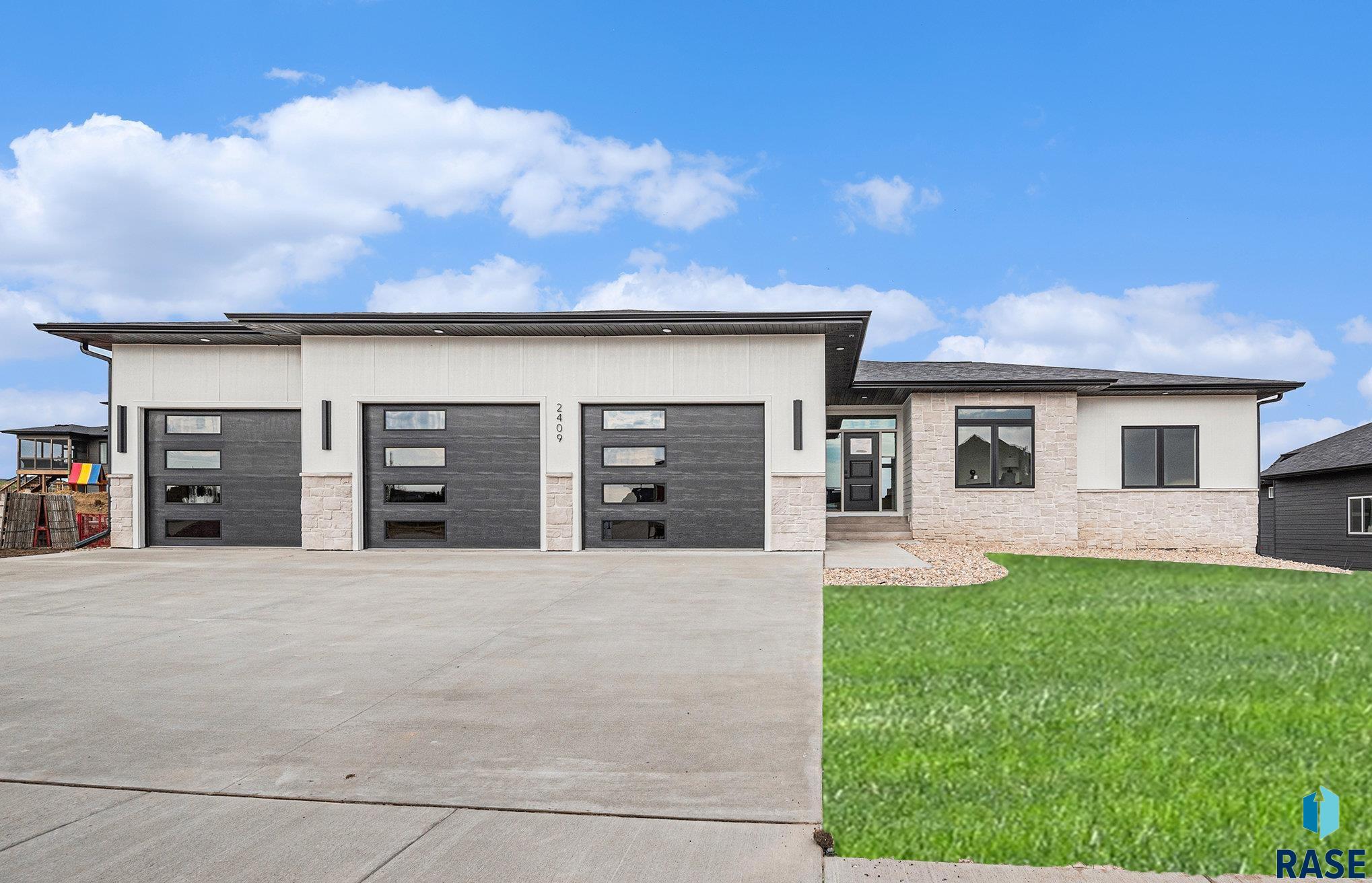 2900 S Faith Ave Avenue, Sioux Falls, New Jersey image 1