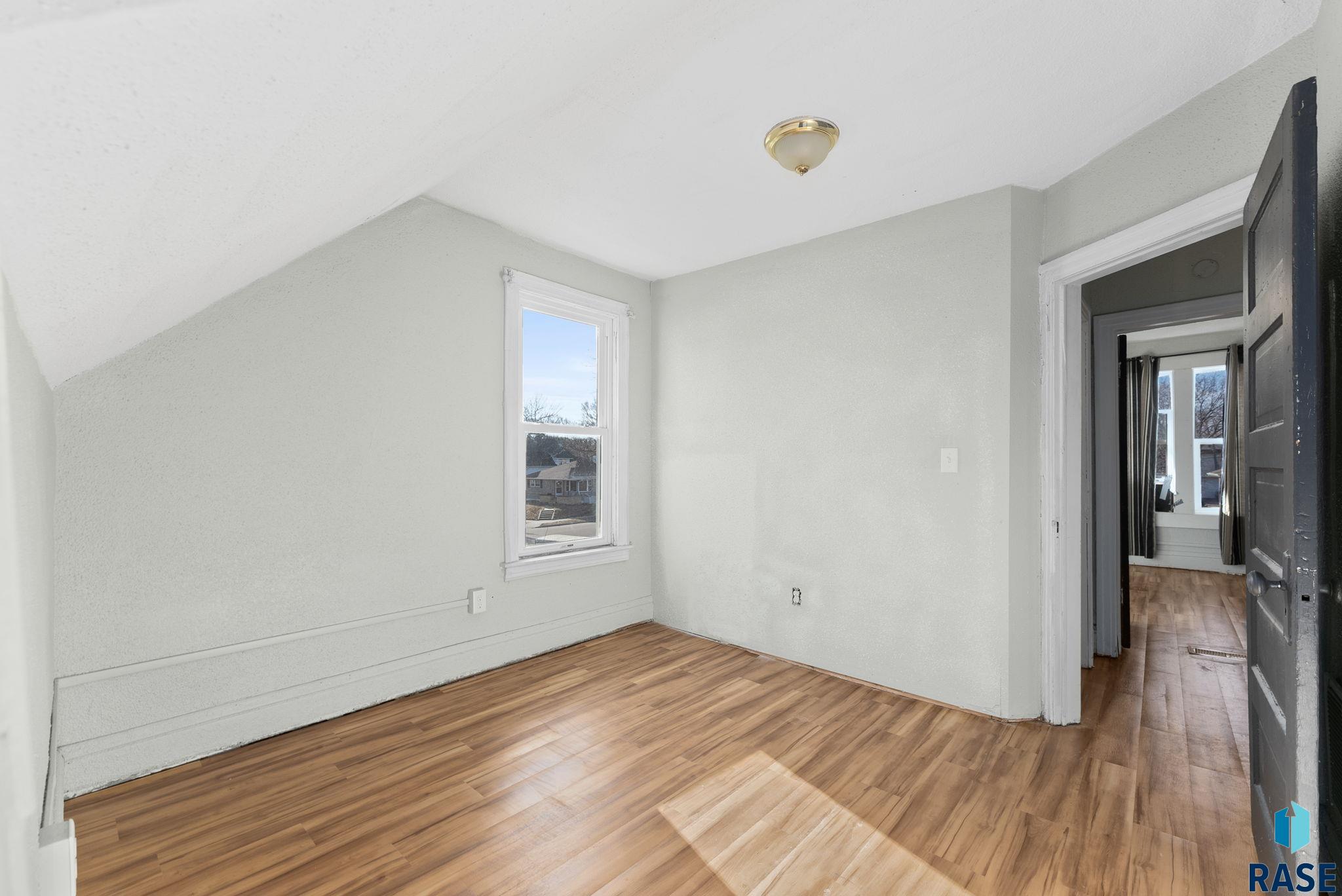 Sioux Falls, South Dakota 57104, United States, 3 Bedrooms Bedrooms, ,2 BathroomsBathrooms,Residential,Active,18485