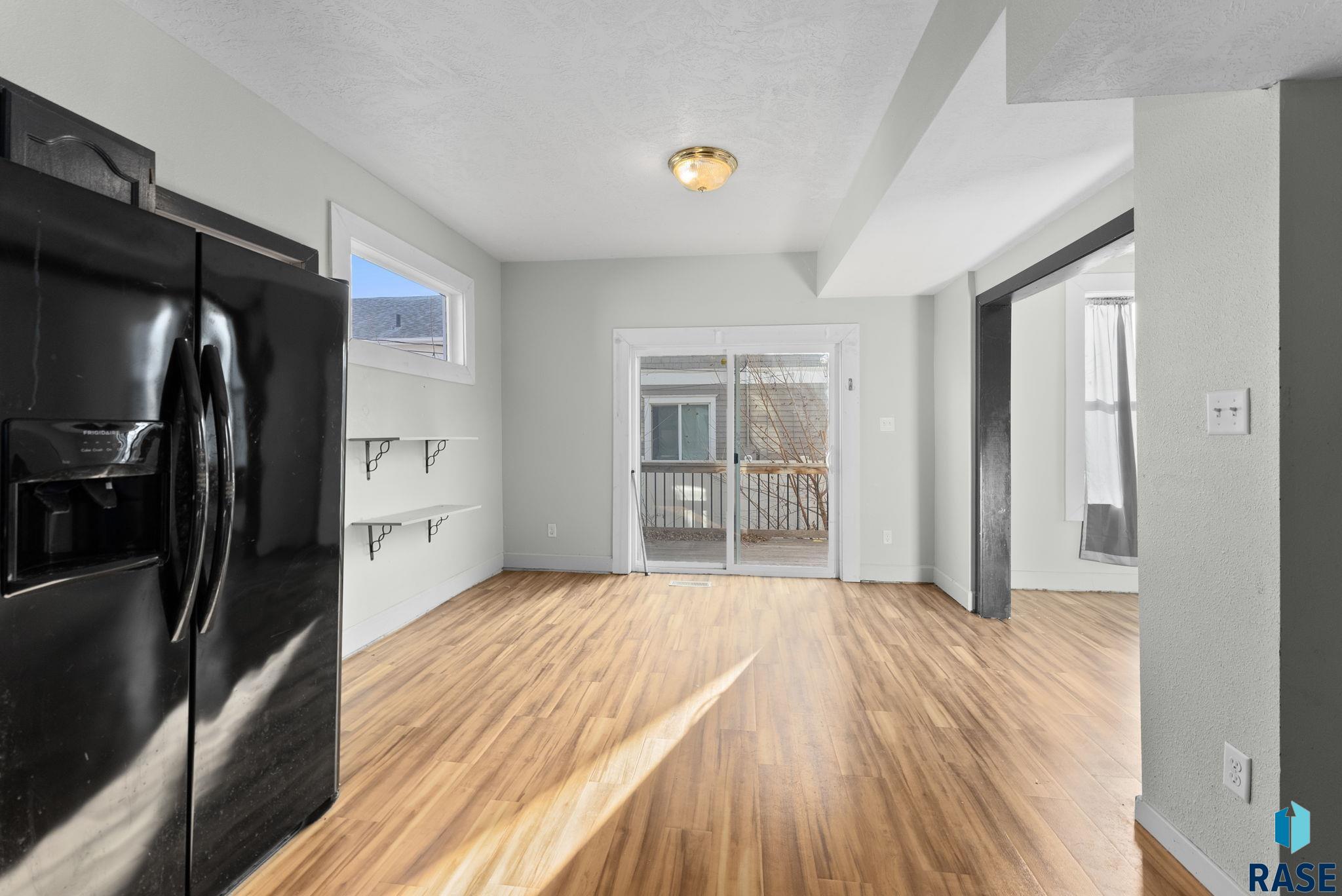 Sioux Falls, South Dakota 57104, United States, 3 Bedrooms Bedrooms, ,2 BathroomsBathrooms,Residential,Active,18485