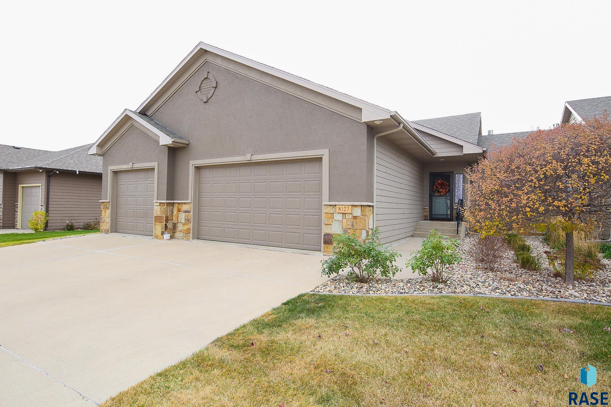 8127 S Seven Oaks Dr Drive, Sioux Falls, South Dakota image 35