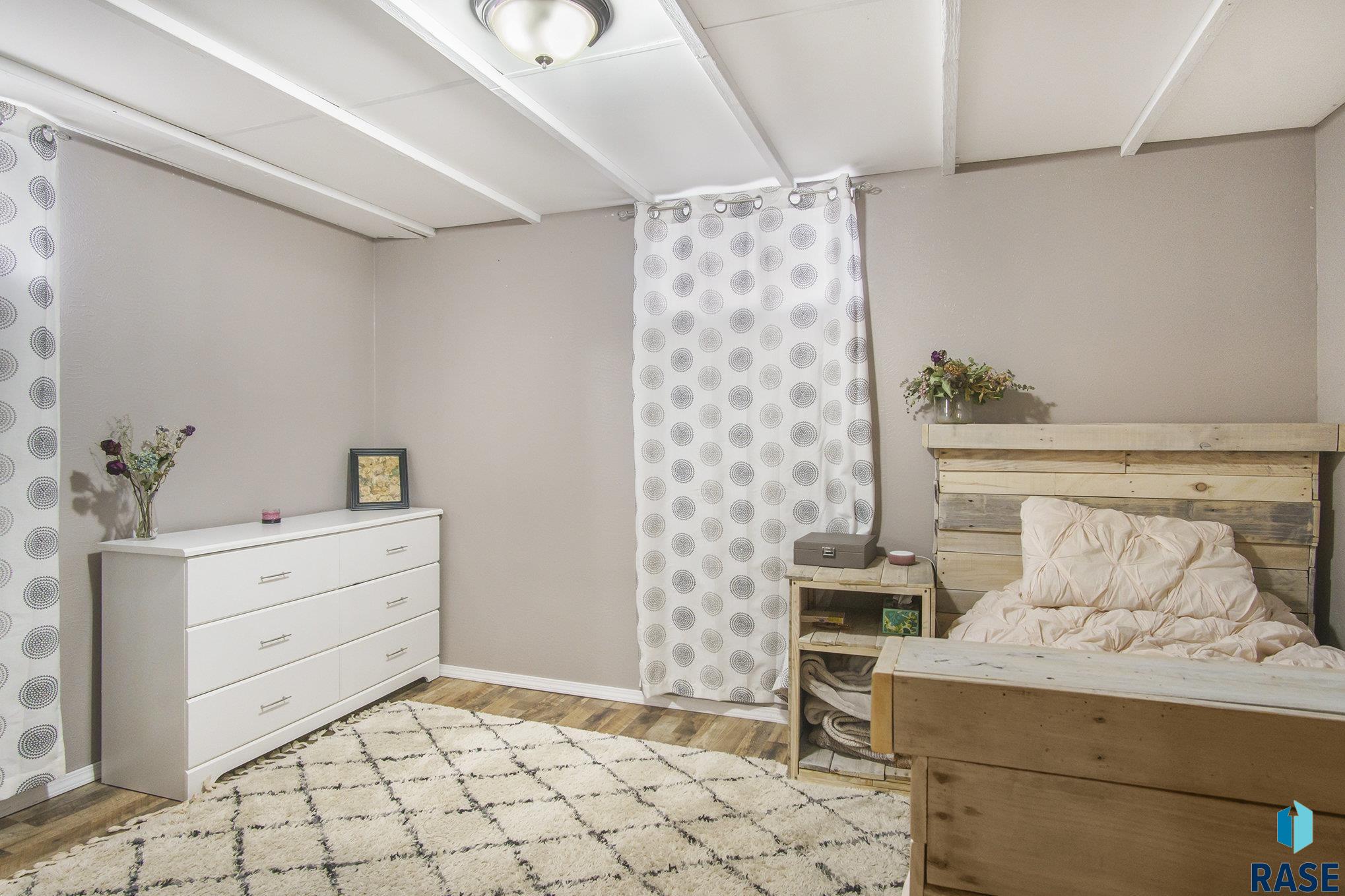 636 SE 4th St Street, Madison, New Jersey image 23