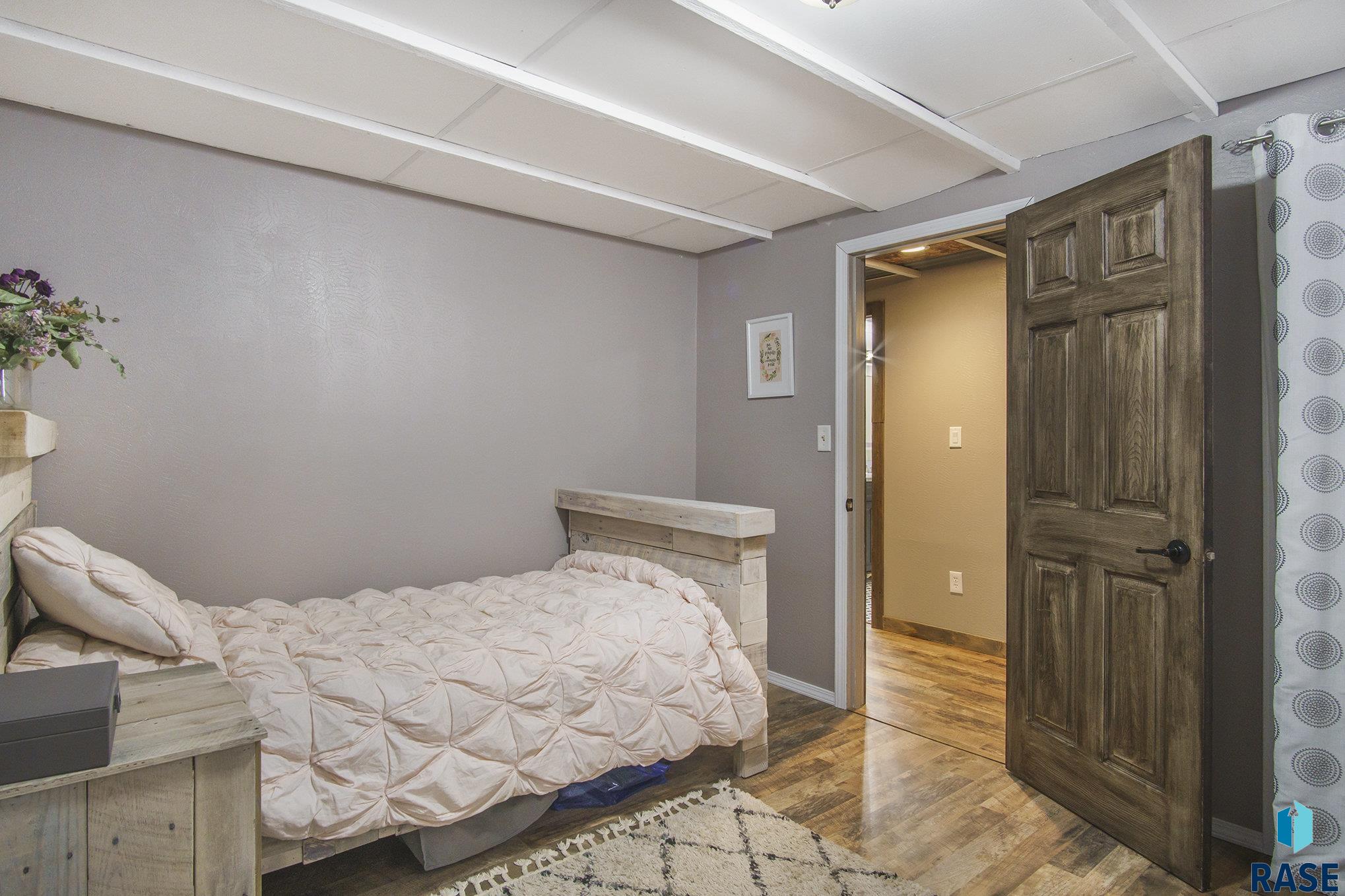 636 SE 4th St Street, Madison, New Jersey image 22