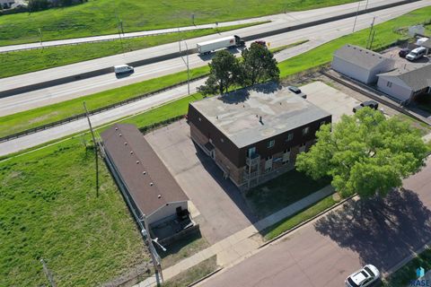 304 - 308 S Conklin Ave Sioux Falls SD 57103