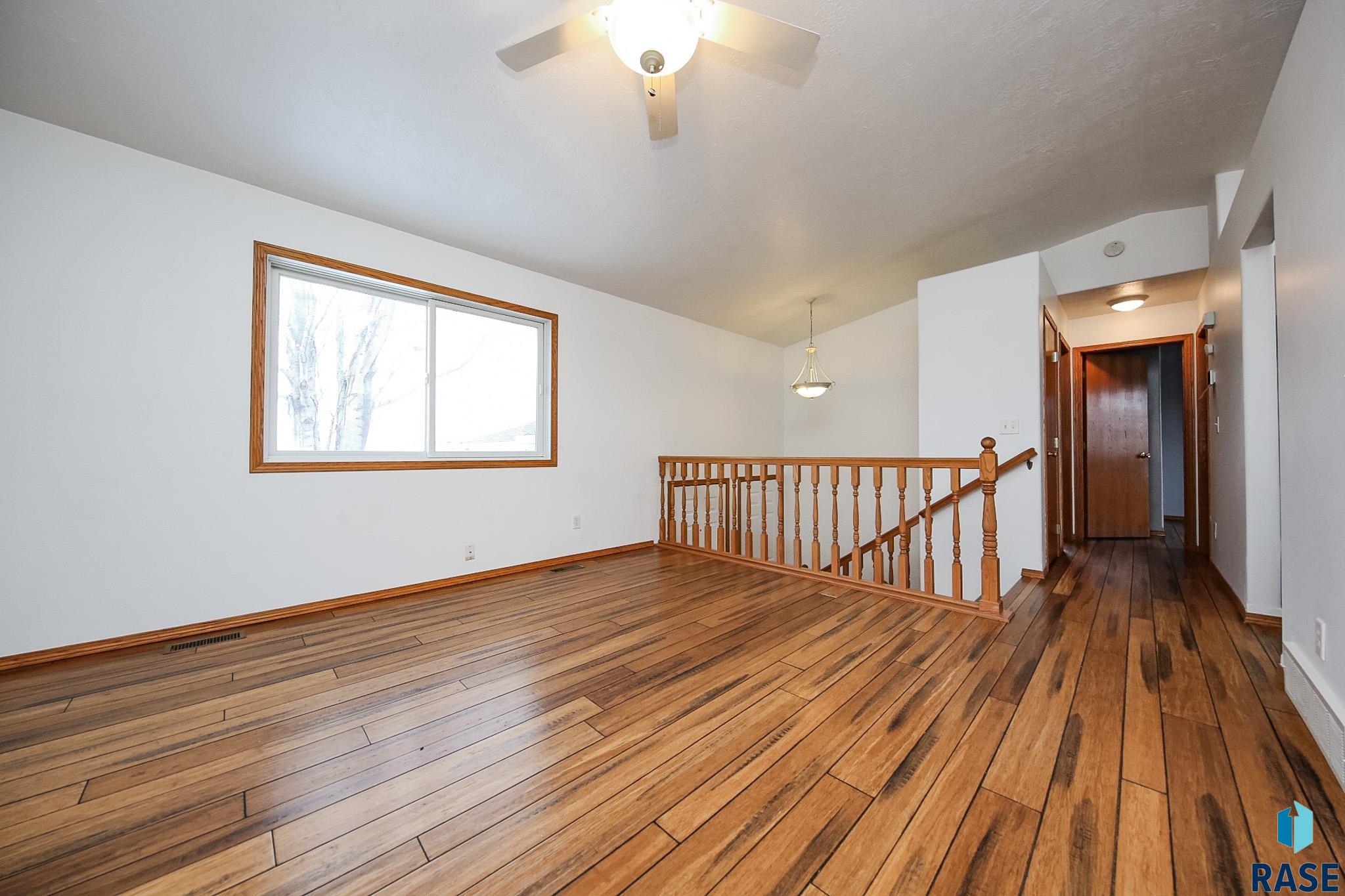 3901 N Briggs Cir Circle, Sioux Falls, South Dakota image 3
