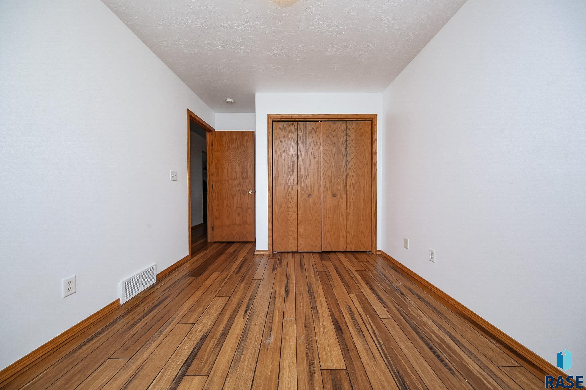 3901 N Briggs Cir Circle, Sioux Falls, South Dakota image 15