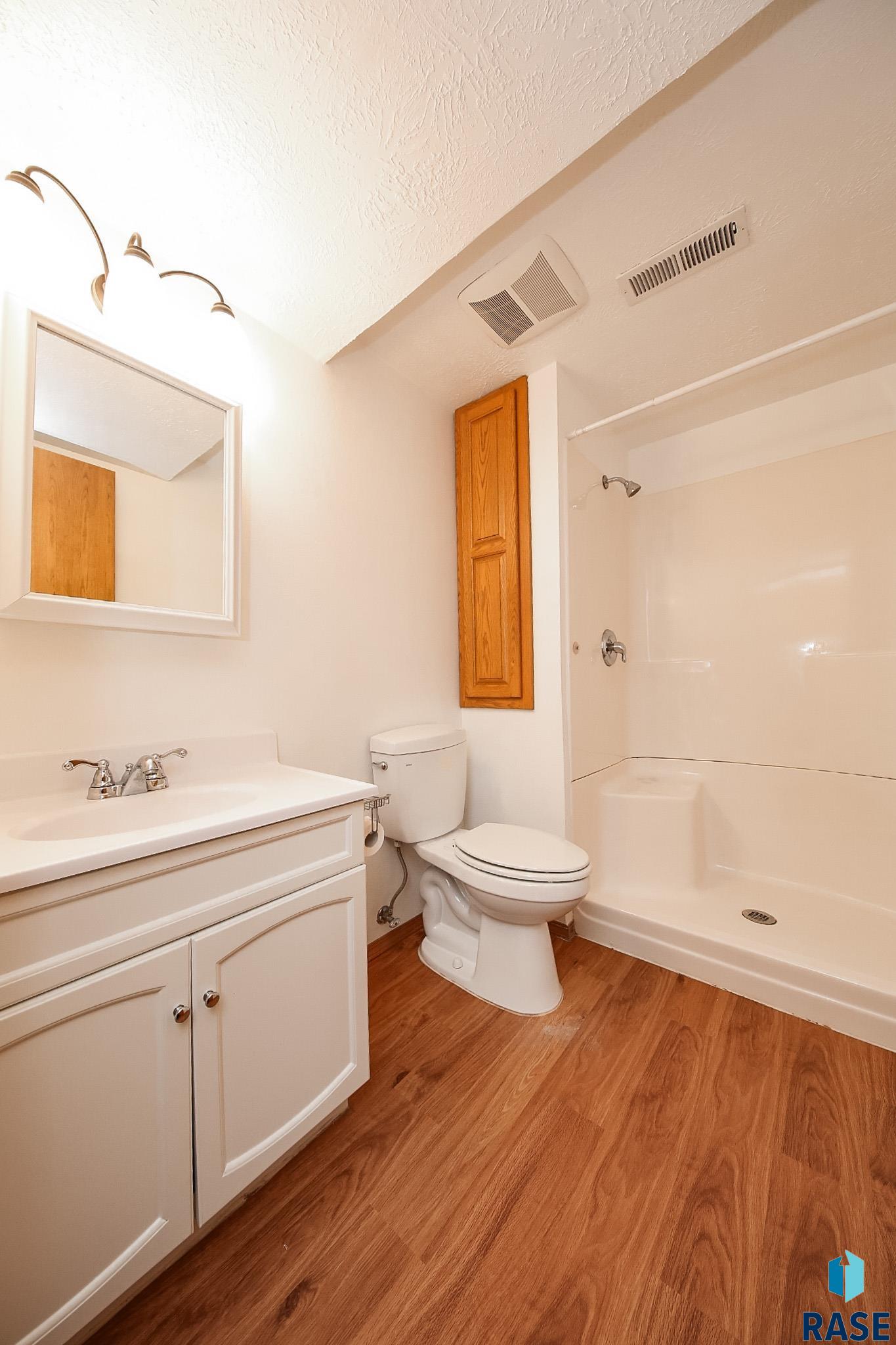 3901 N Briggs Cir Circle, Sioux Falls, South Dakota image 25