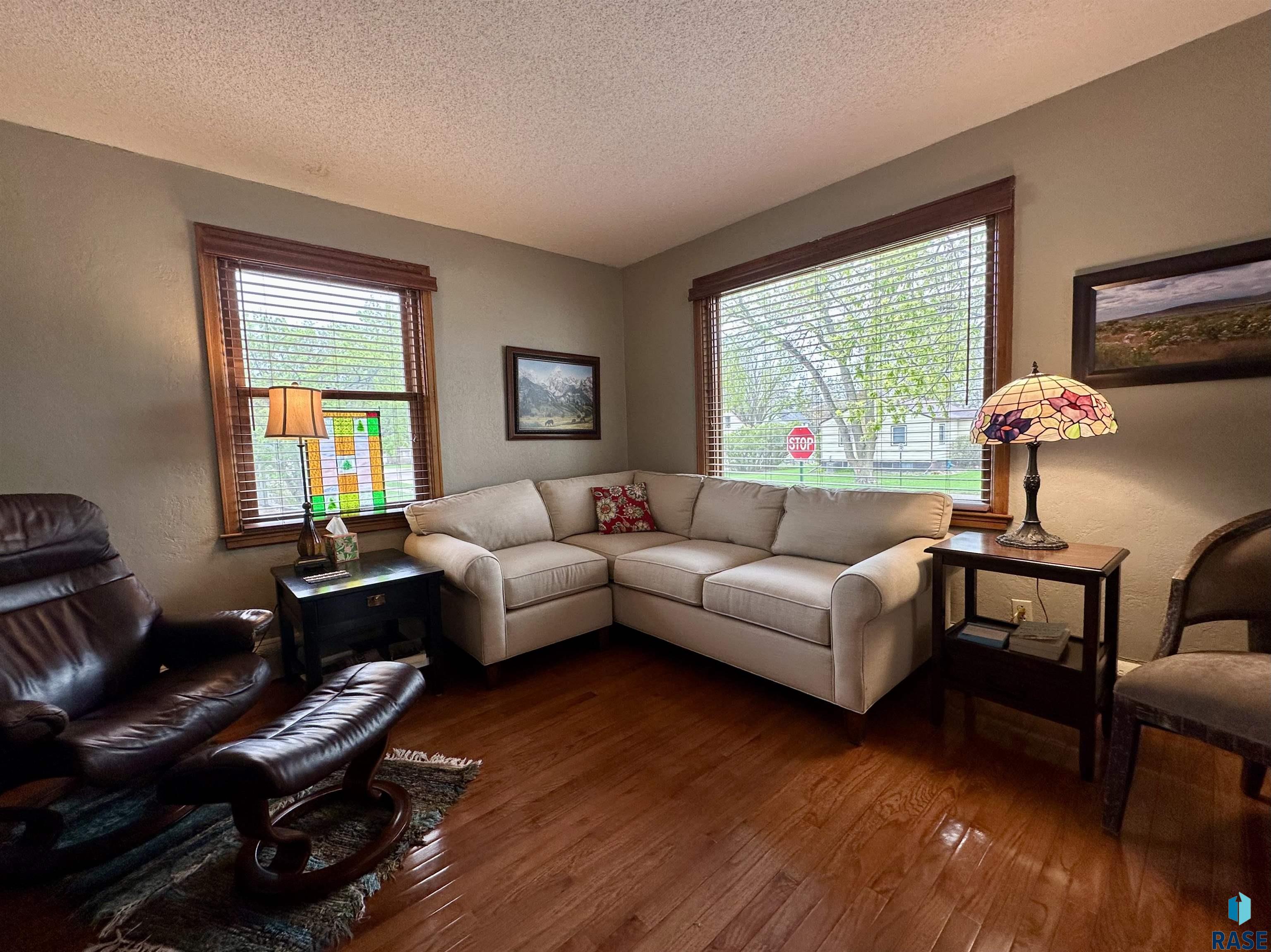 121 E Barck Ave Avenue, Luverne, New Jersey image 2